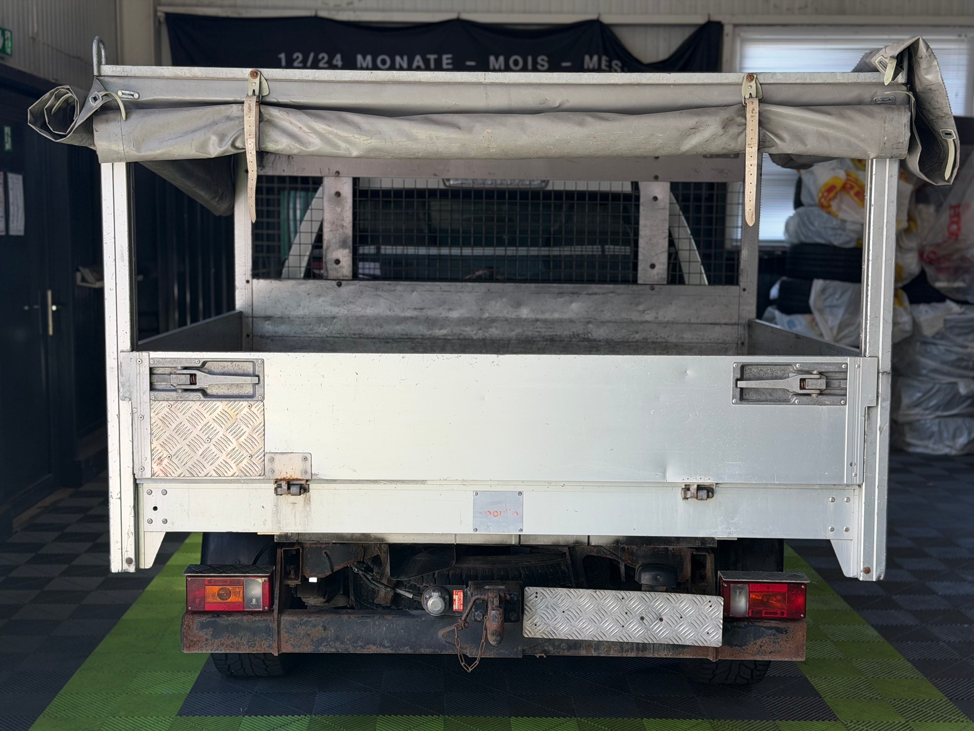 ISUZU D-MAX CrewCab LS 3.0 4x4-image-2