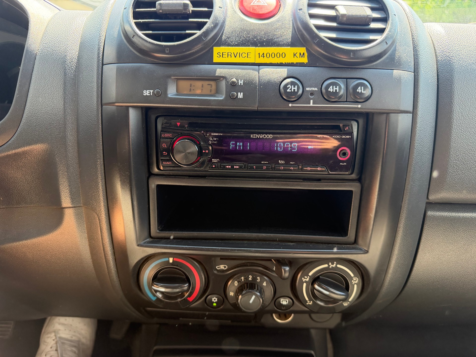 ISUZU D-MAX CrewCab LS 3.0 4x4-image-13