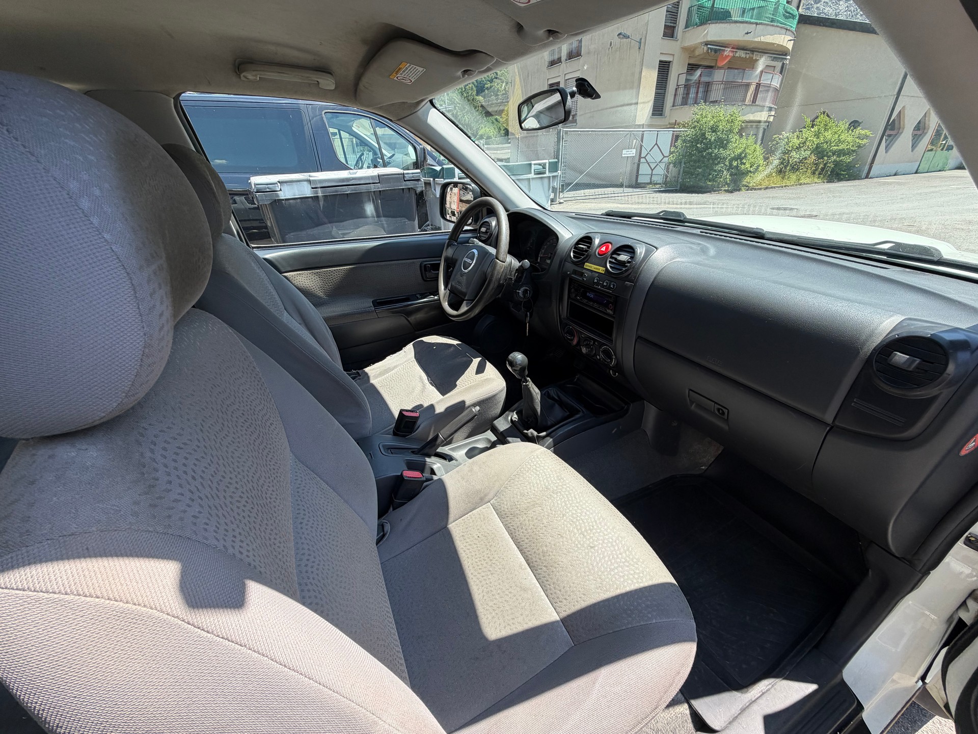 ISUZU D-MAX CrewCab LS 3.0 4x4-image-10