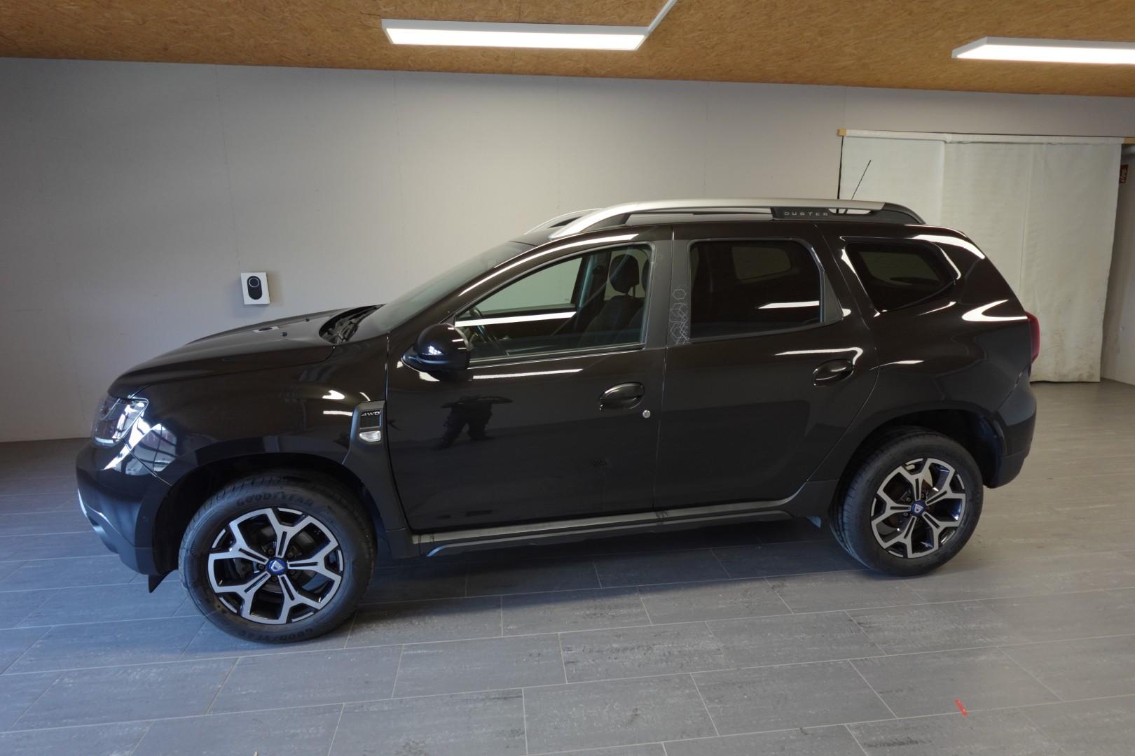 DACIA Duster 1.3 TCe 150 Ultimate 4WD-image-14