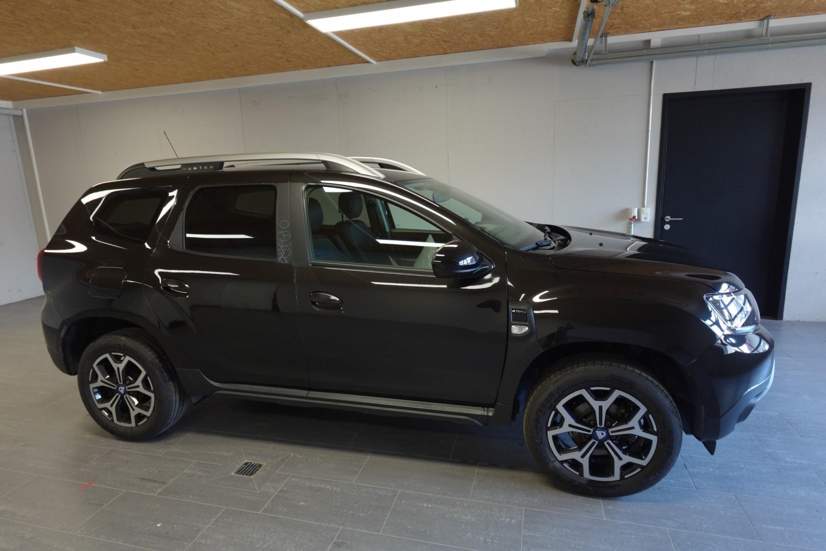 DACIA Duster 1.3 TCe 150 Ultimate 4WD-image-4