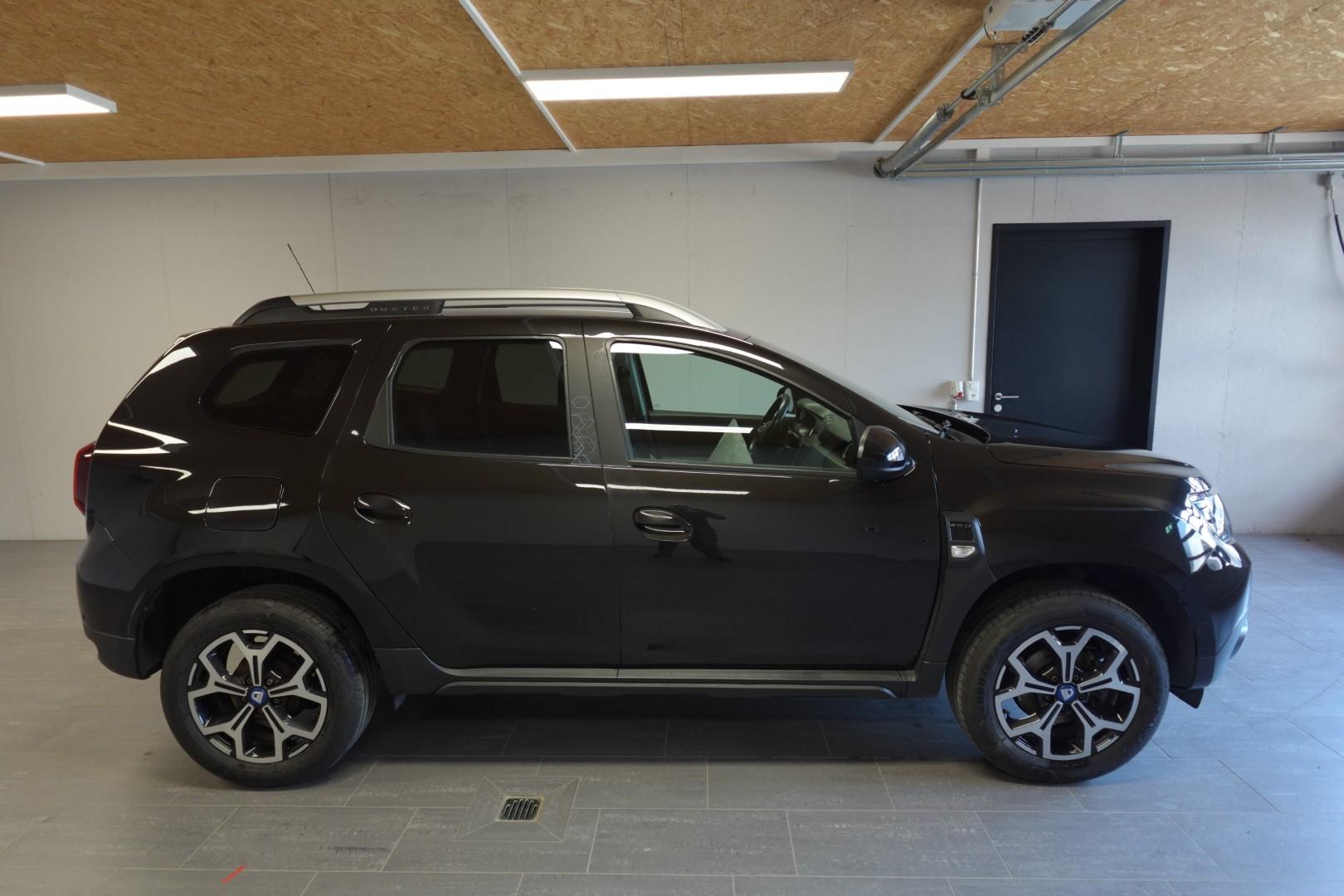 DACIA Duster 1.3 TCe 150 Ultimate 4WD-image-5
