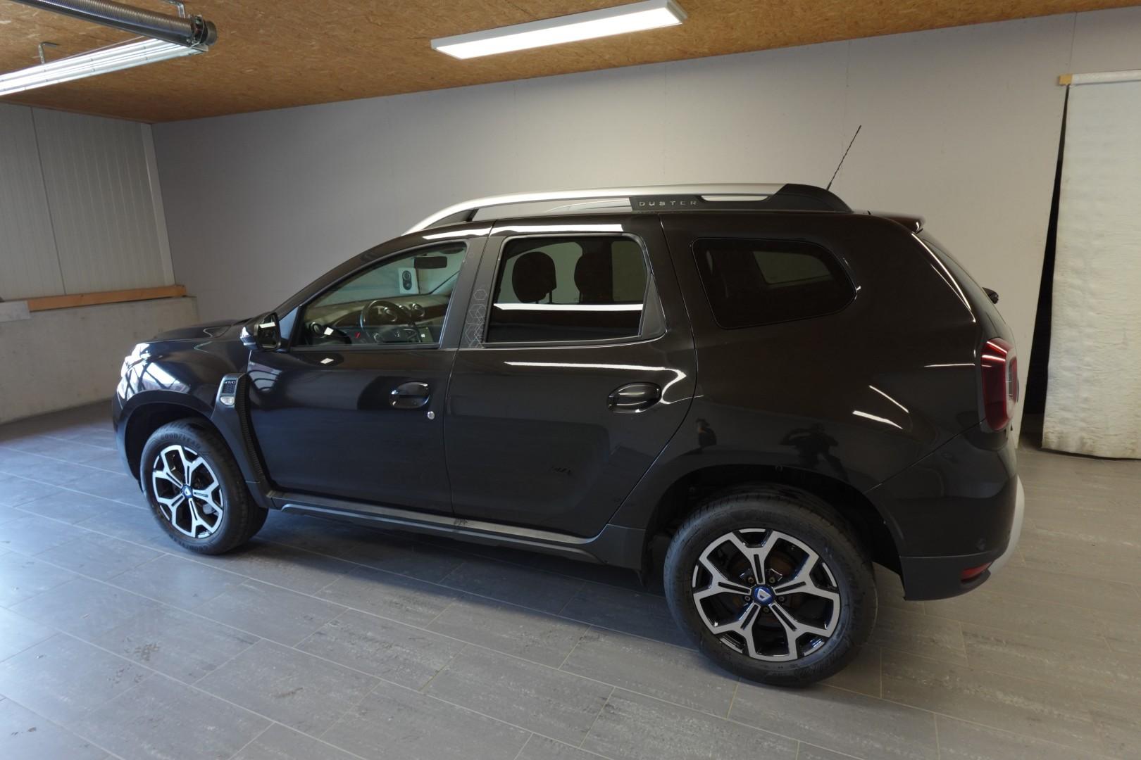 DACIA Duster 1.3 TCe 150 Ultimate 4WD-image-12