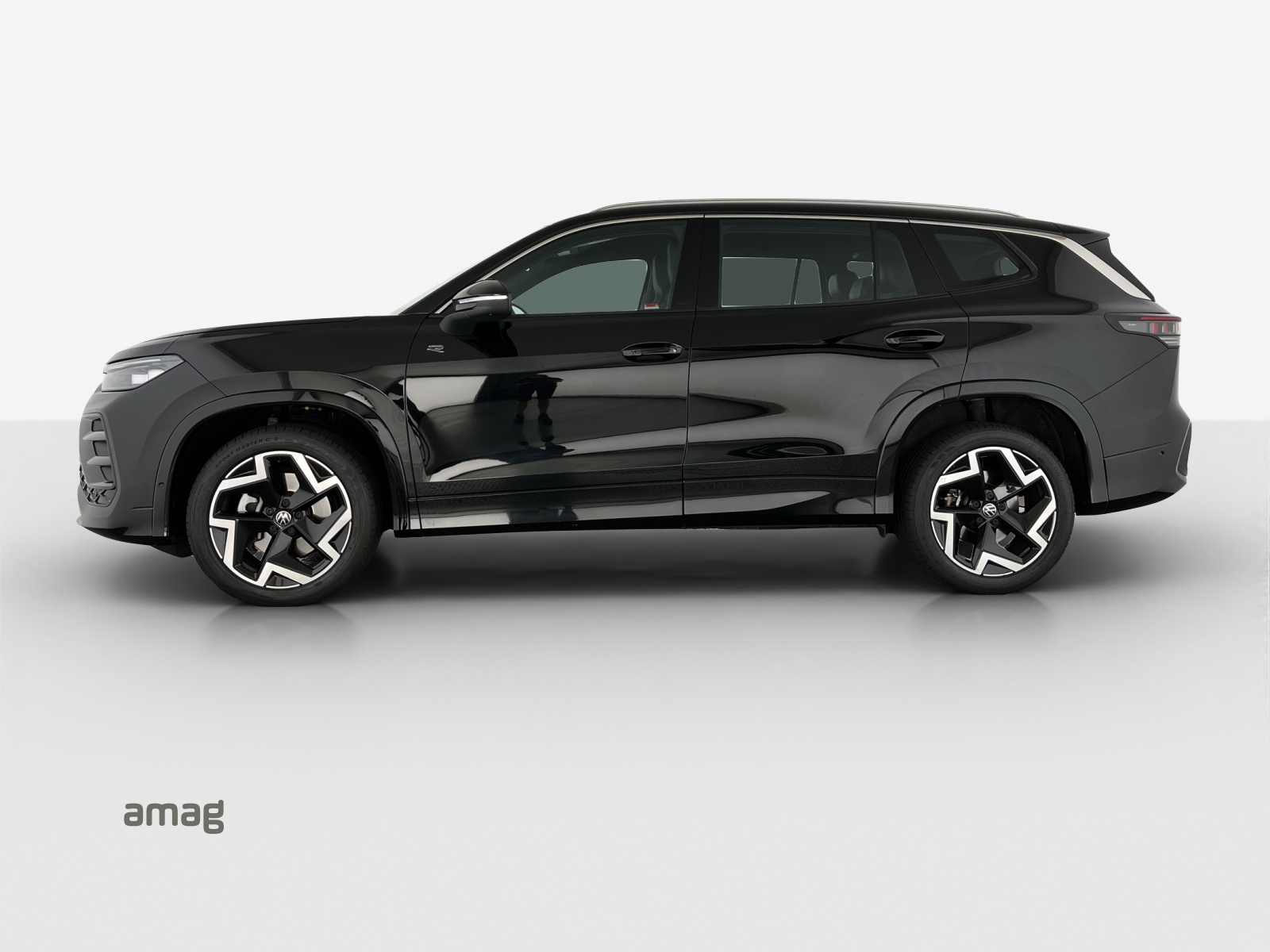 VW Tayron 2.0 TSI R-Line DSG 4Motion-image-1