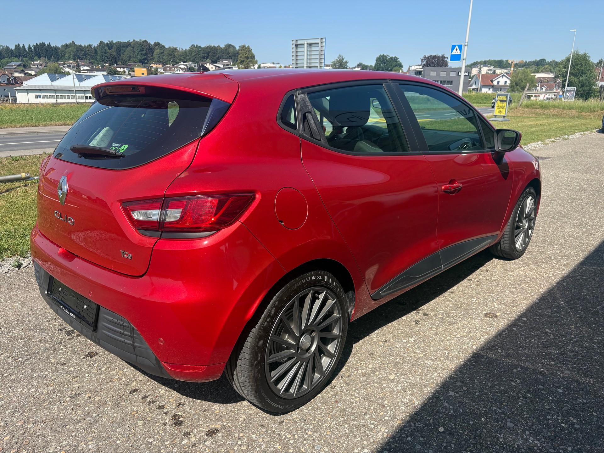 RENAULT Clio 0.9 12V Intens-image-3