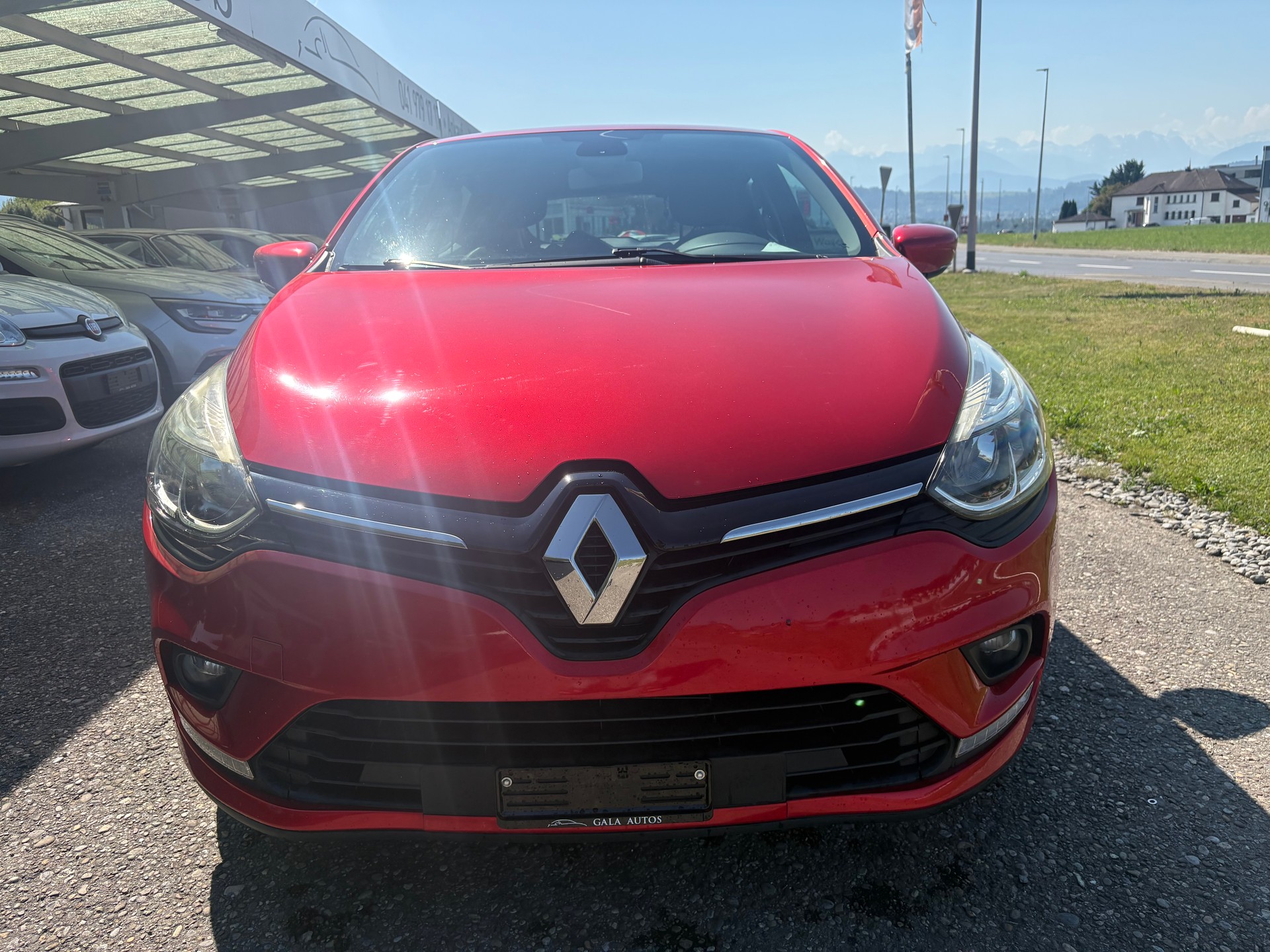 RENAULT Clio 0.9 12V Intens-image-1