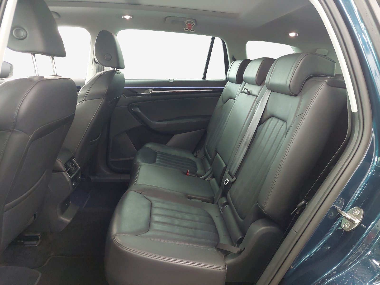 SKODA Kodiaq 2.0 TDI CR L&K 4x4 DSG-image-11