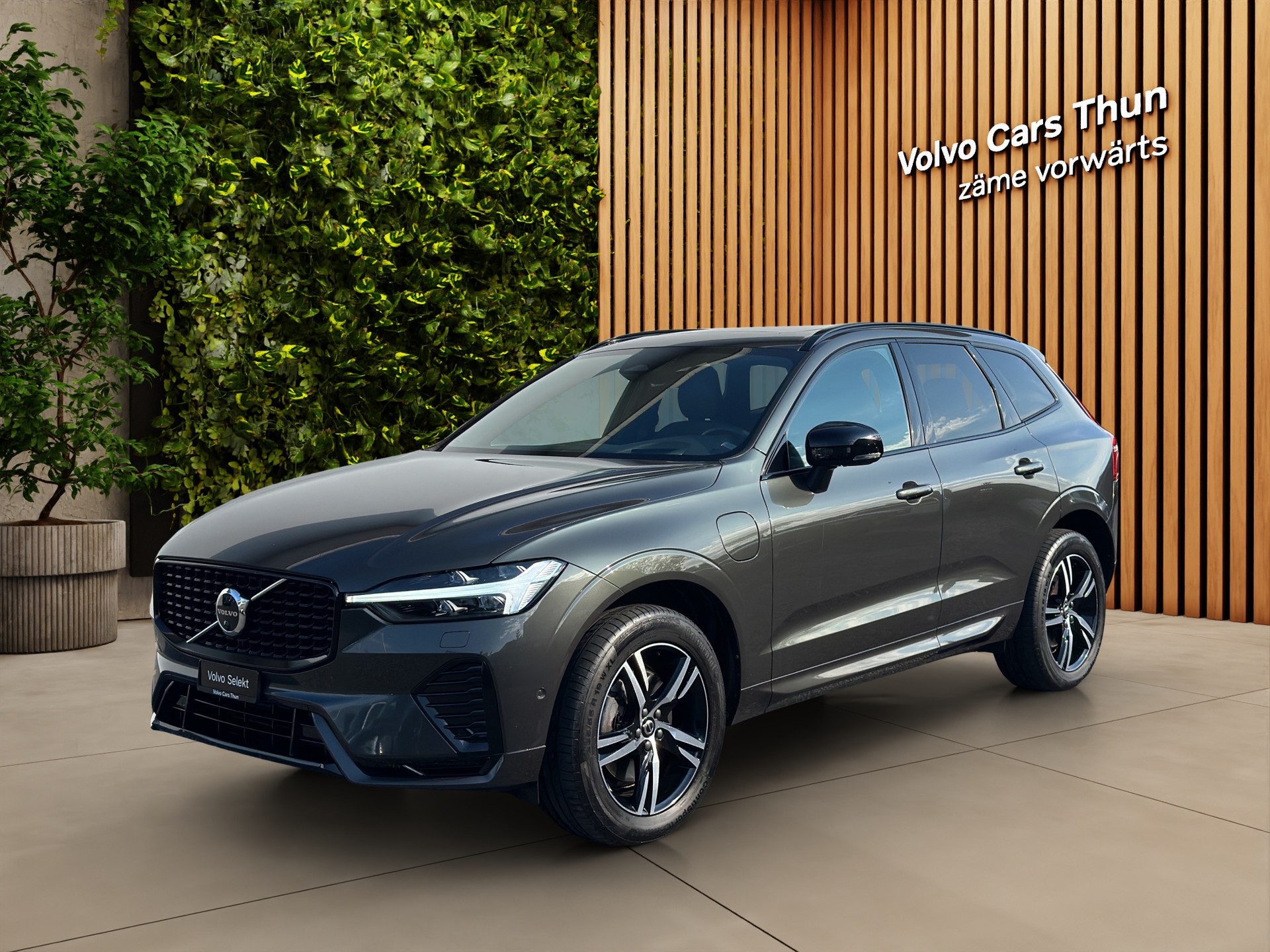 VOLVO XC60 2.0 T8 TE R-Design eAWD