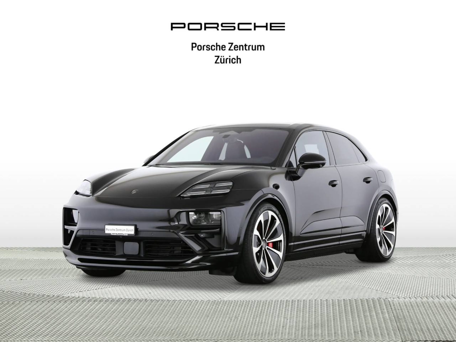 PORSCHE Macan Turbo-image-0
