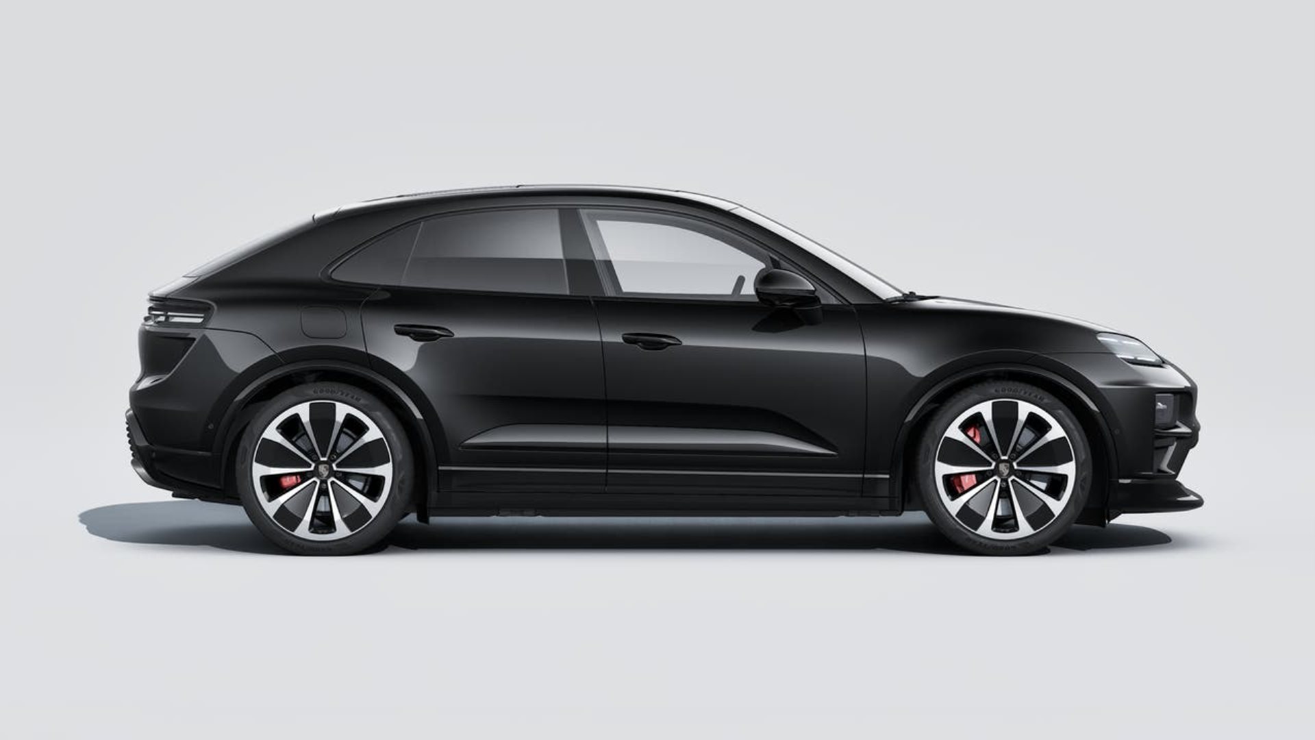 PORSCHE Macan Turbo-image-5