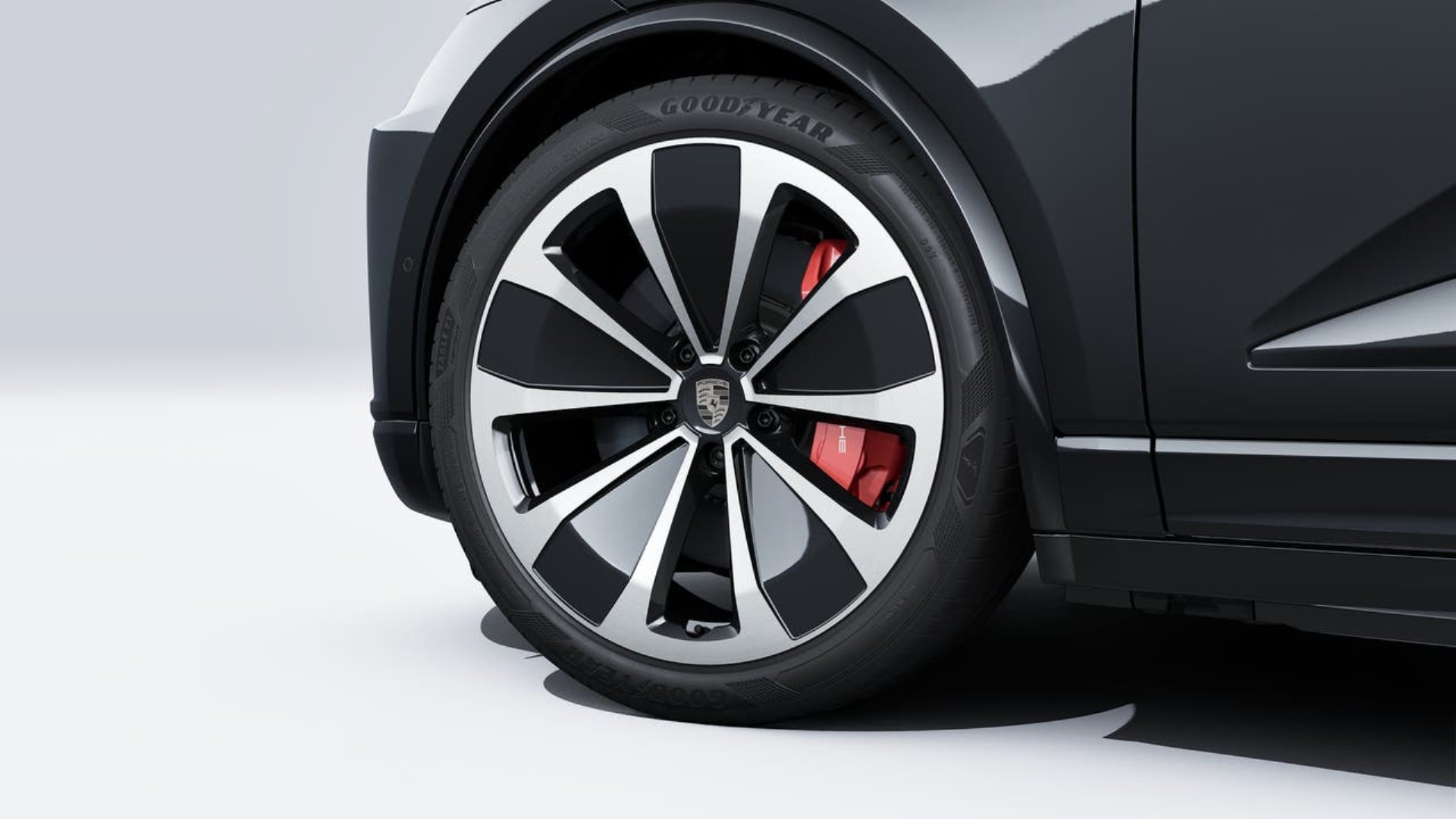 PORSCHE Macan Turbo-image-9