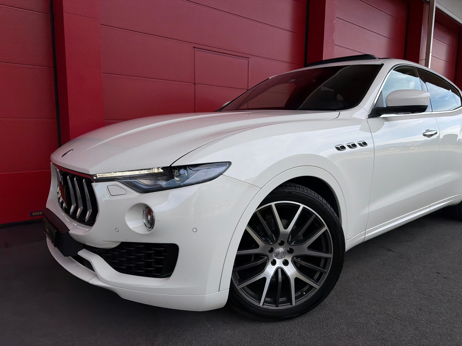 MASERATI Levante D 3.0 V6 Automatica *CH-Fahrzeug*-image-5
