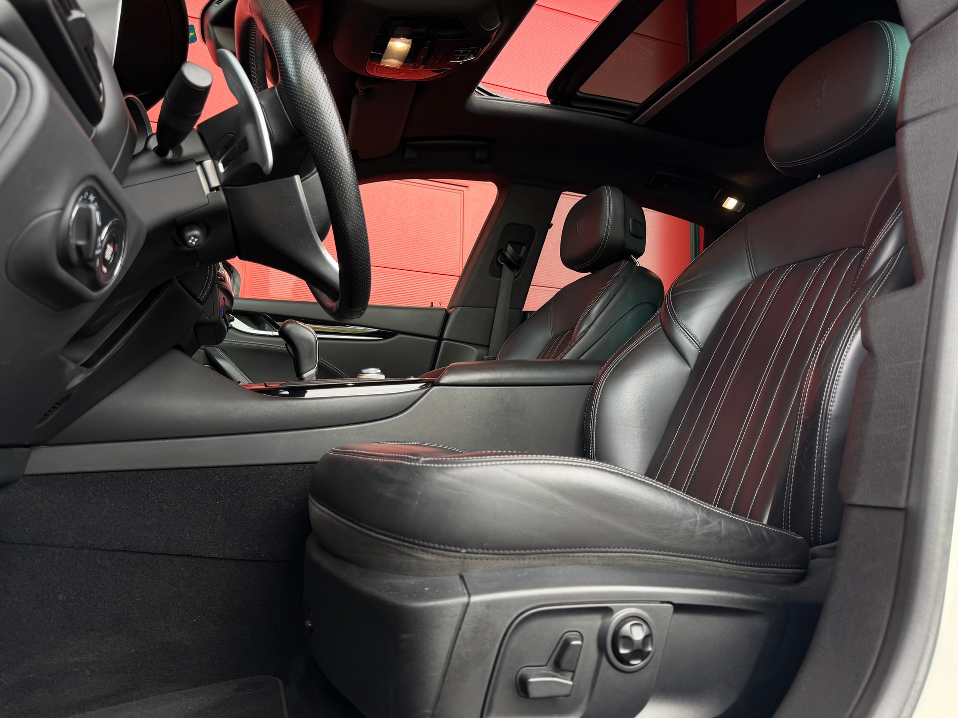 MASERATI Levante D 3.0 V6 Automatica *CH-Fahrzeug*-image-11