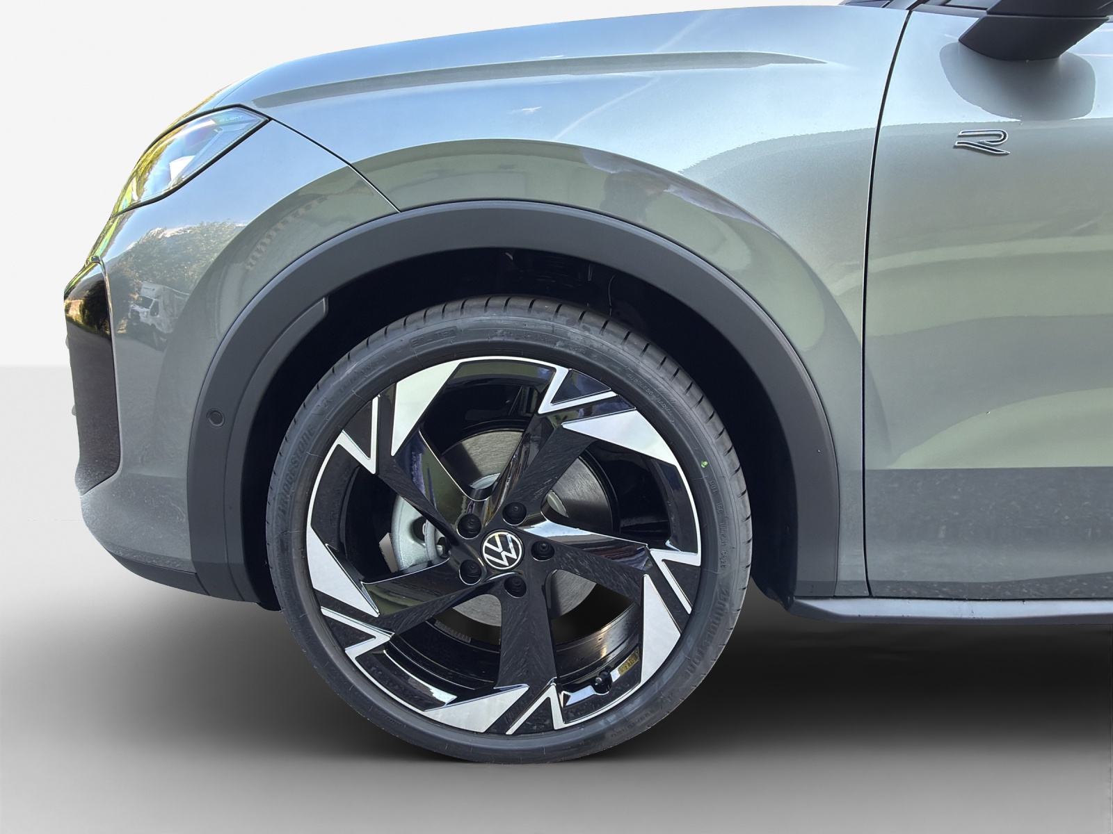 VW T-Roc 1.5 eTSI mHEV R-Line DSG-image-15