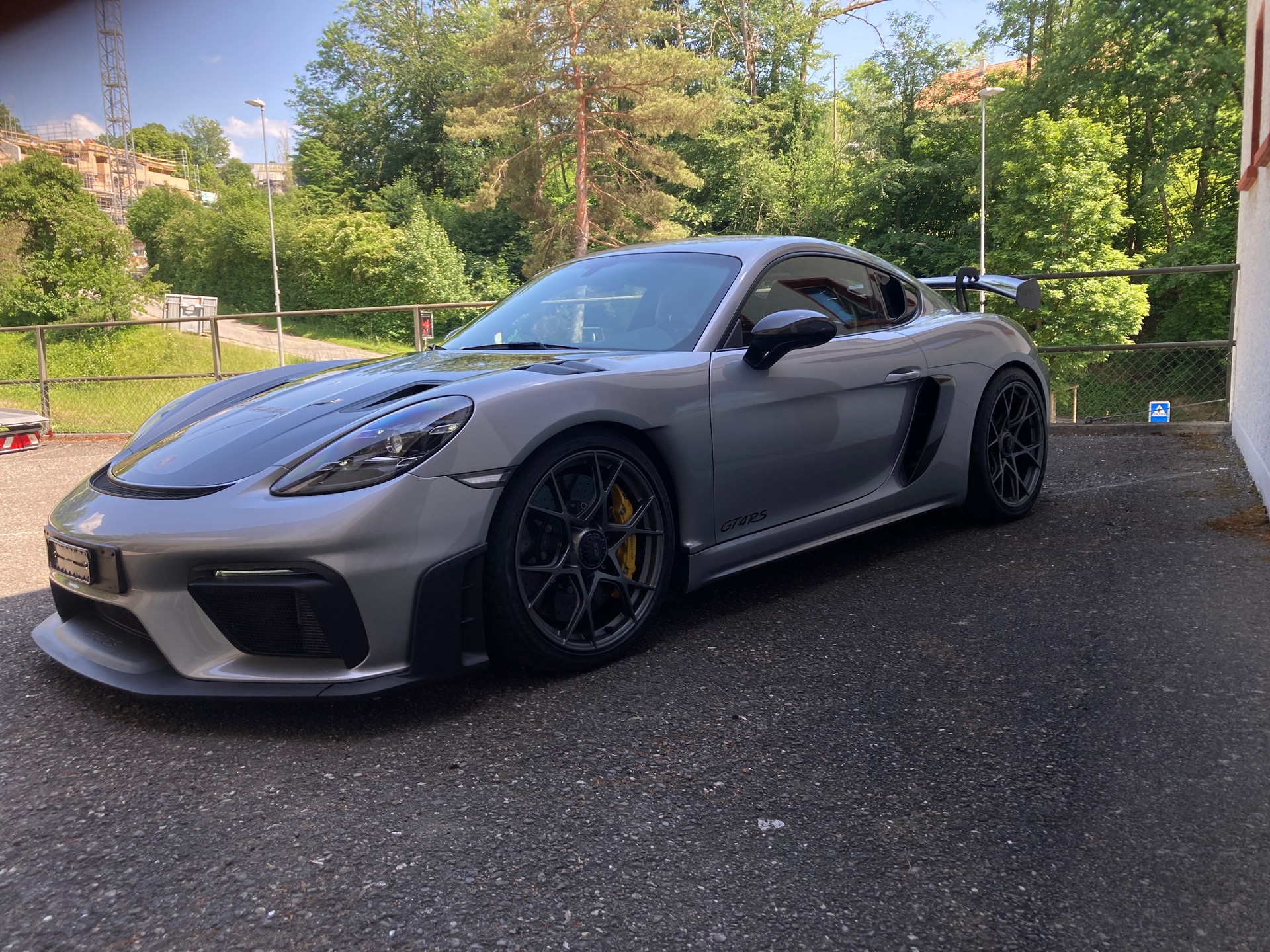 PORSCHE GT4 RS-image-0