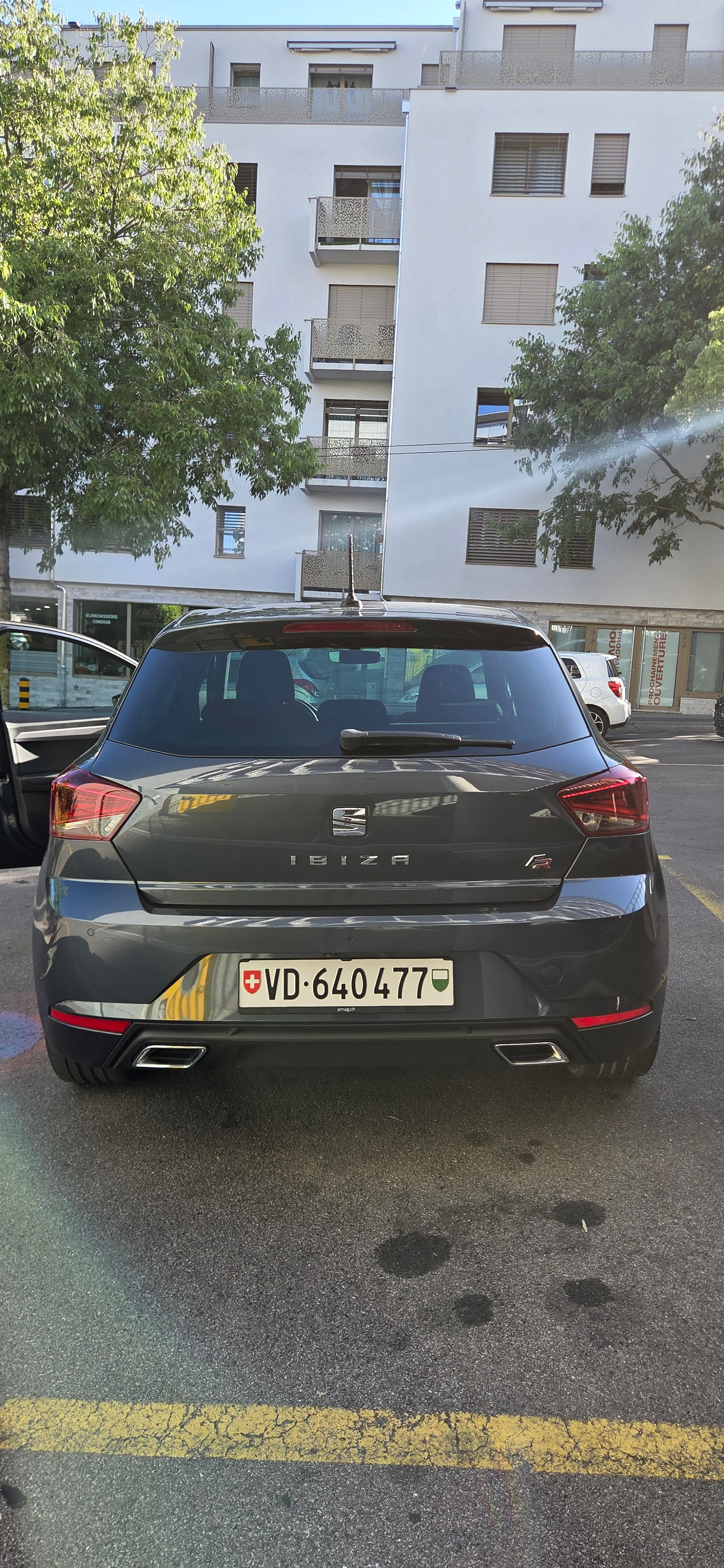 SEAT 1.0 TSI 110 Hola FR (net) DSG 7-image-5