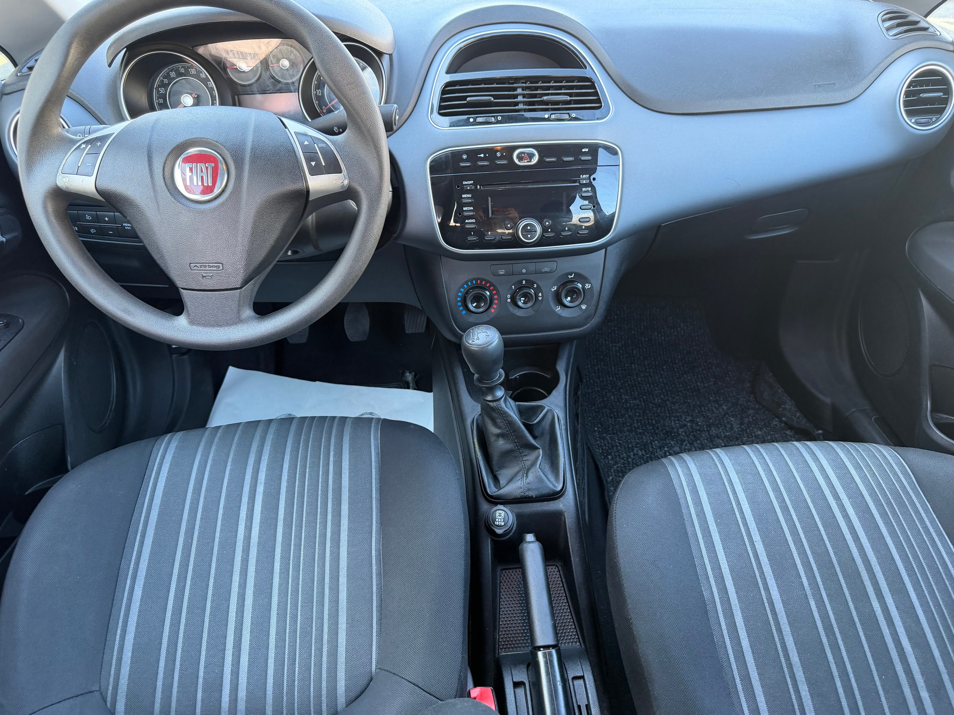 FIAT Punto Evo 1.4 MyLife-image-9