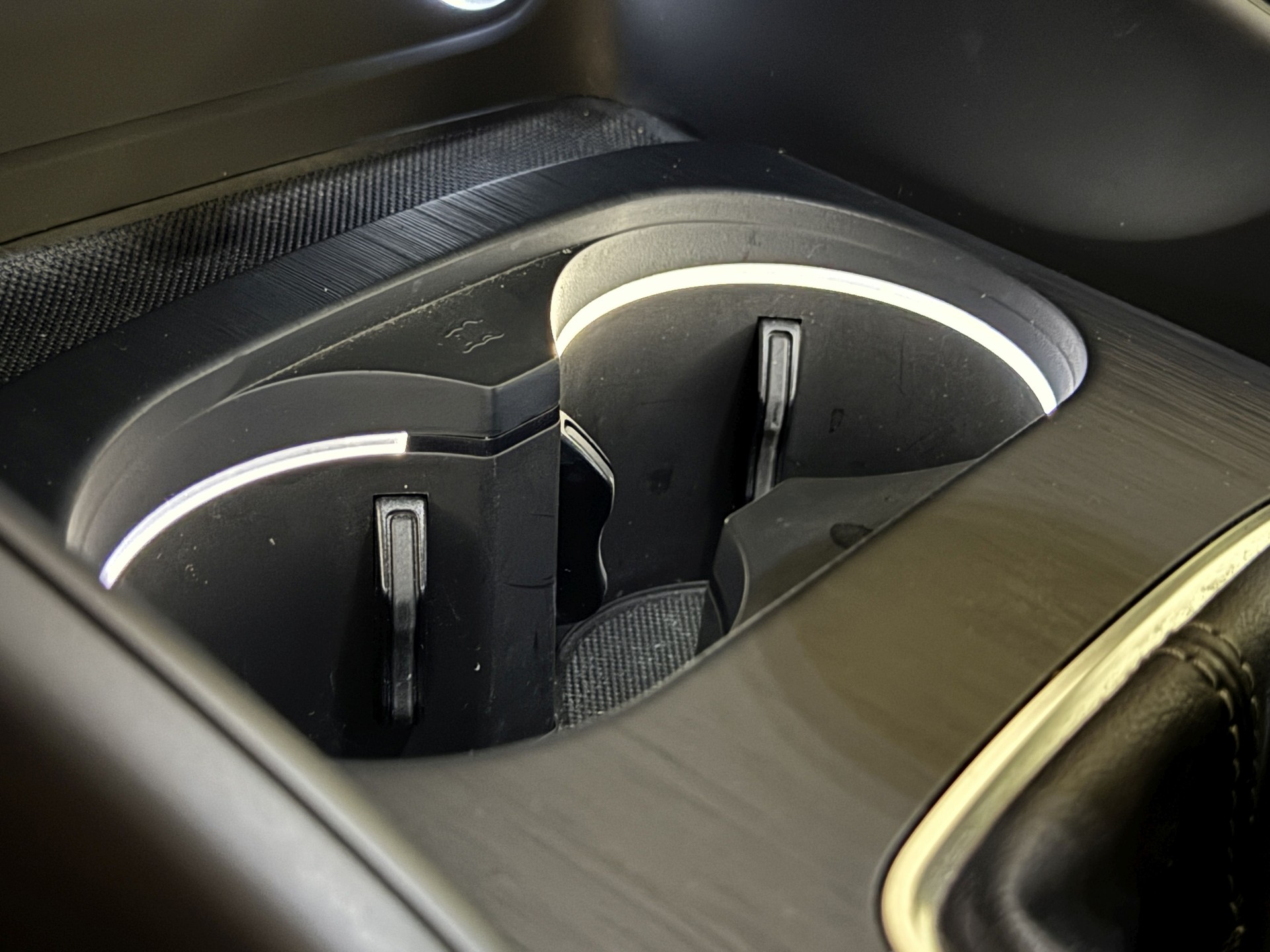 AUDI A3 Sportback 1.5 TFSI Sport-image-9