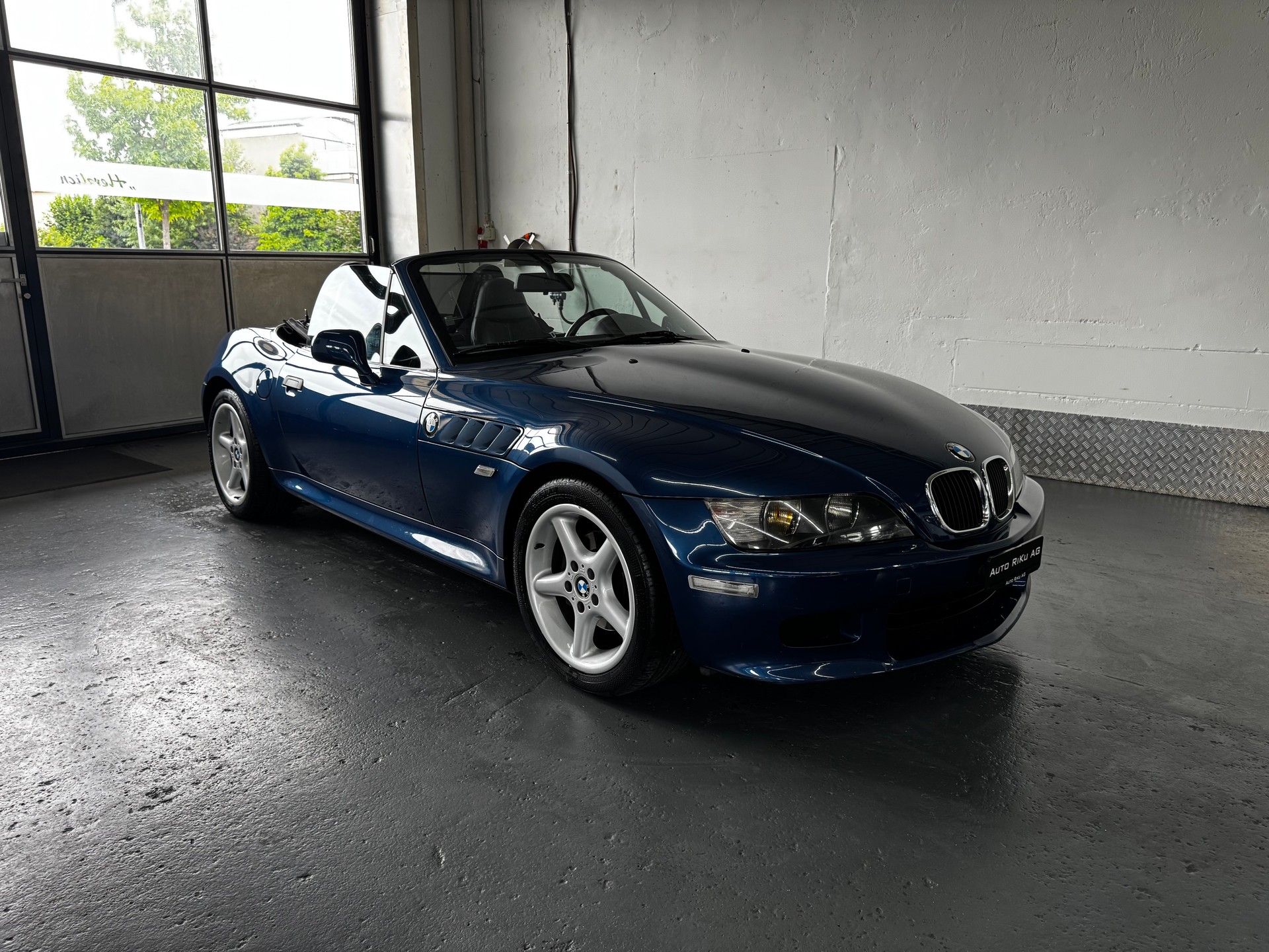 BMW Z3 2.0i Roadster-image-3