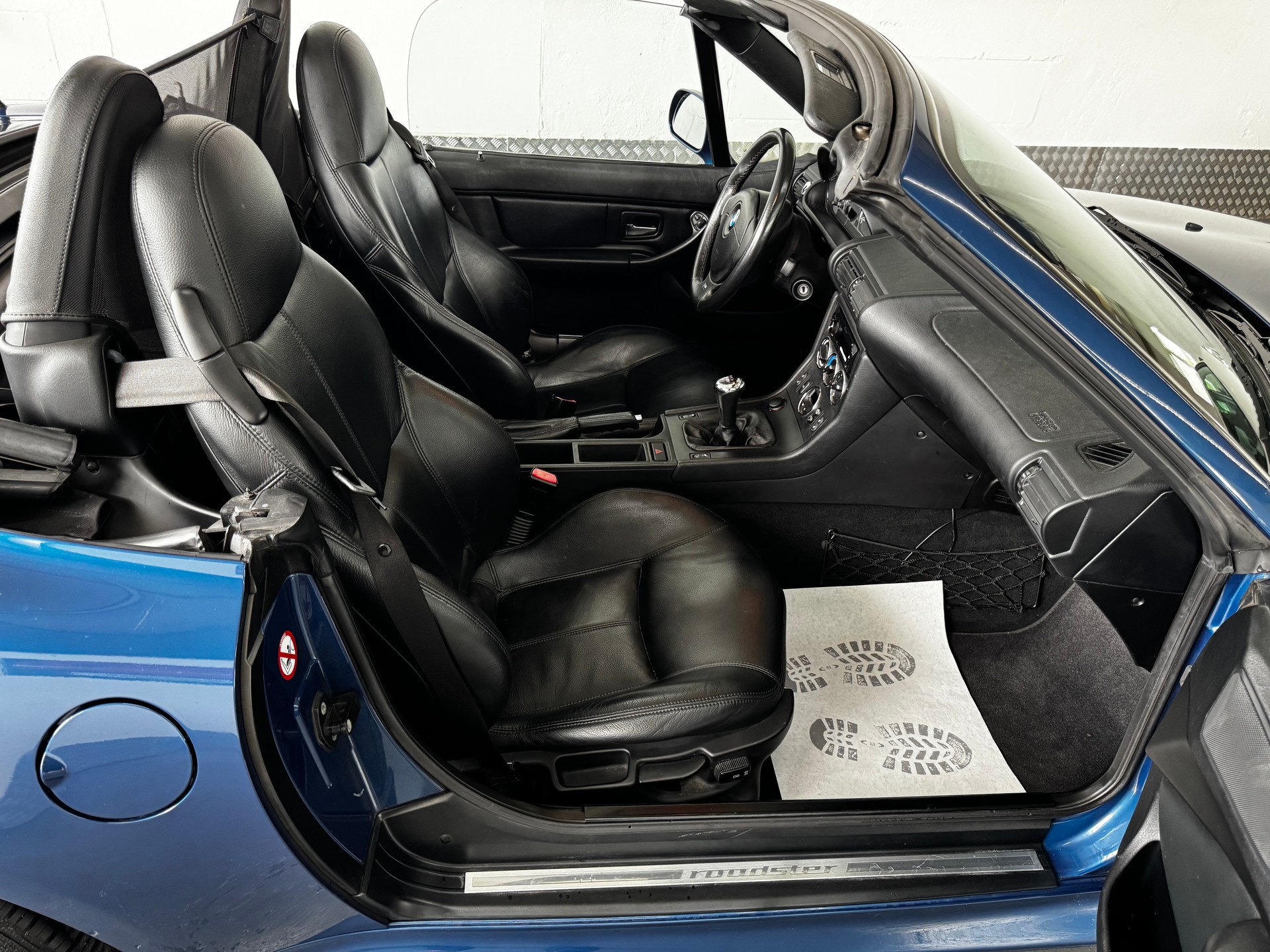 BMW Z3 2.0i Roadster-image-28