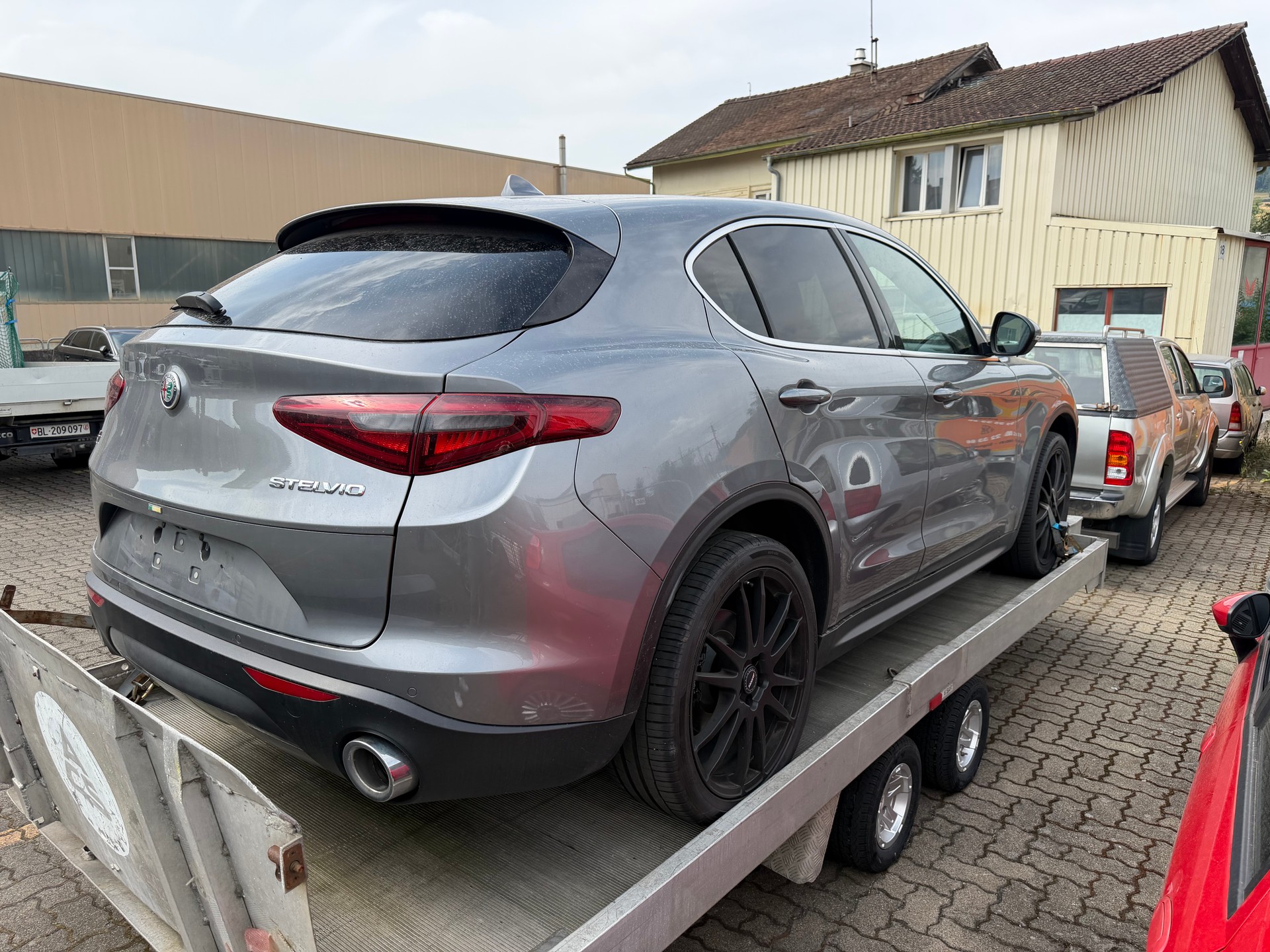 ALFA ROMEO Stelvio 2.0 Executive Q4 Automatic-image-2