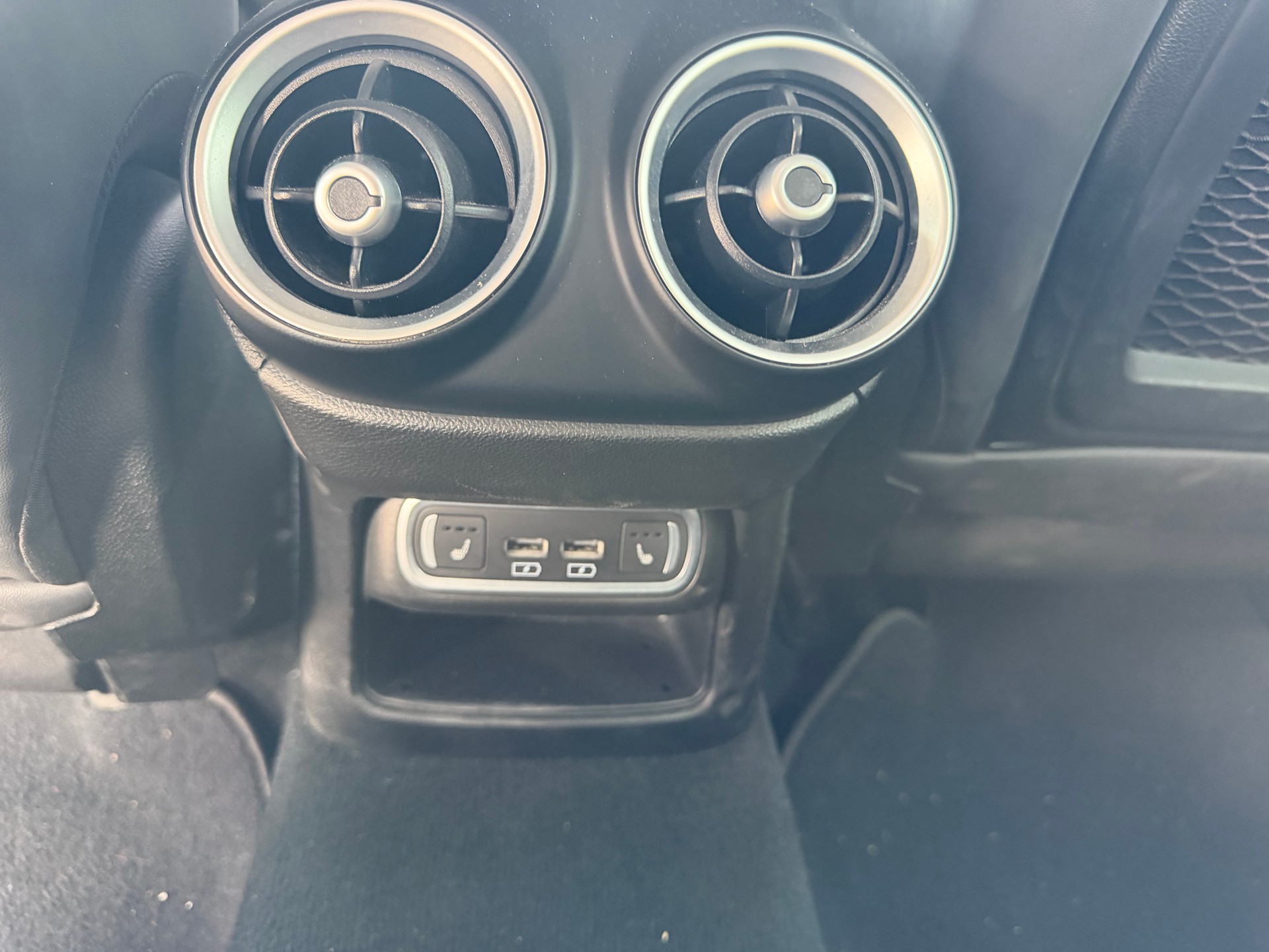 ALFA ROMEO Stelvio 2.0 Executive Q4 Automatic-image-11