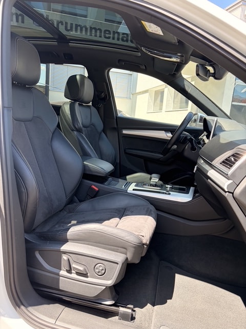 AUDI SQ5 3.0 TFSI quattro S-tronic-image-4