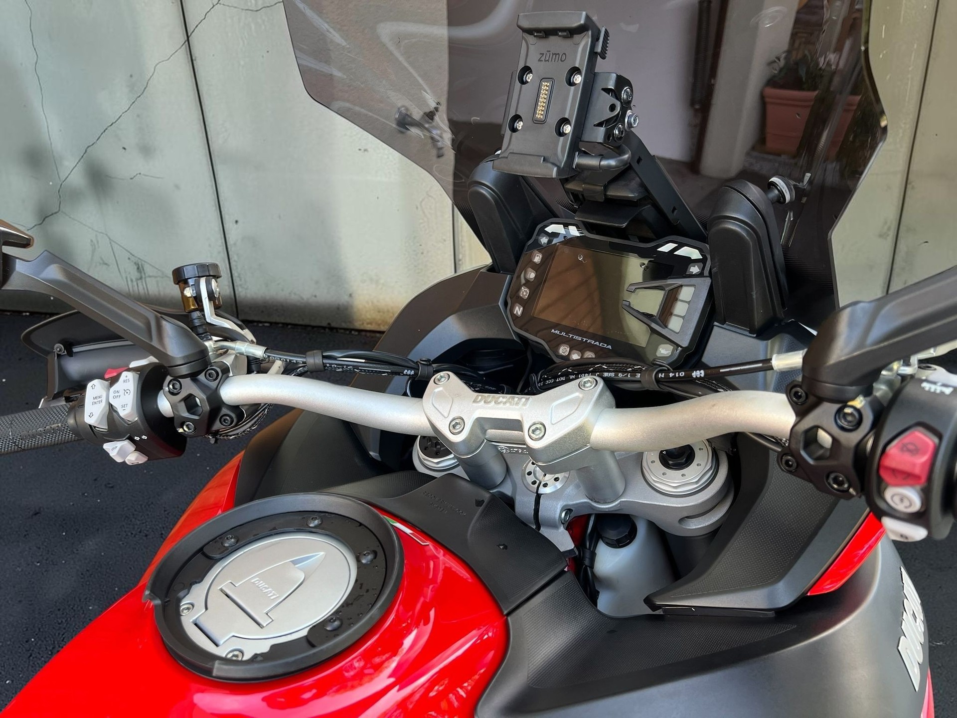 DUCATI Multistrada 1200 Pikes Peak-image-5
