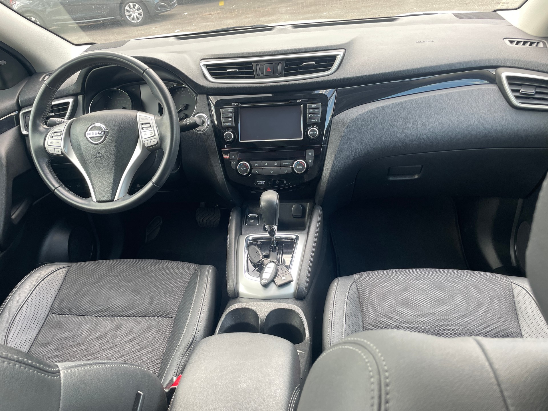 NISSAN Qashqai 1.6 dCi 360° Xtronic CVT-image-12