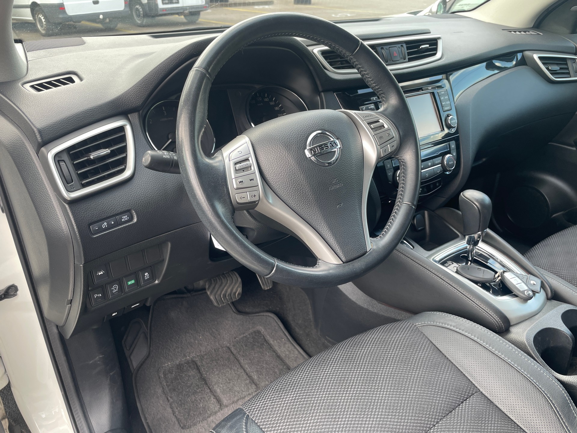 NISSAN Qashqai 1.6 dCi 360° Xtronic CVT-image-7