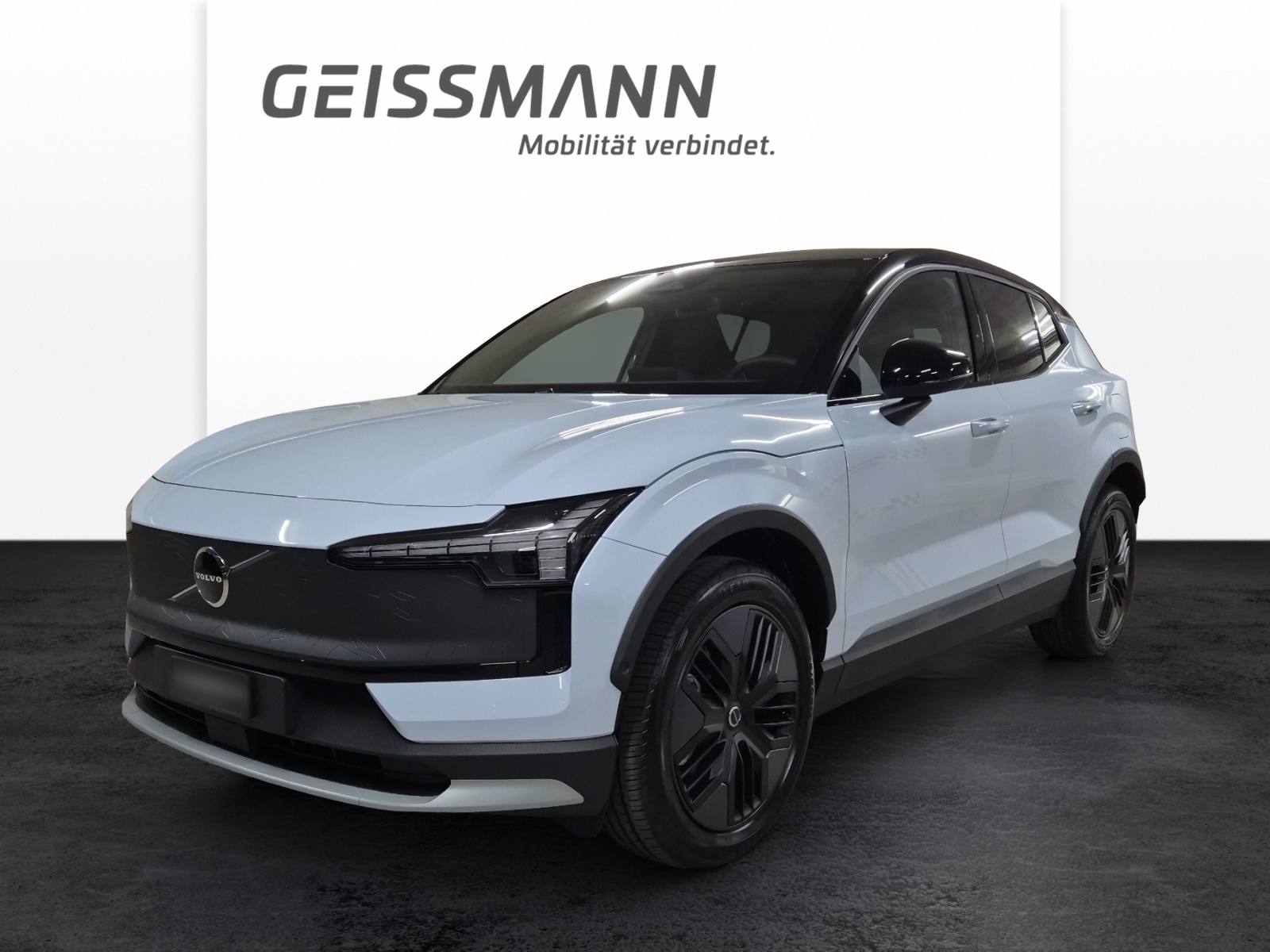 VOLVO EX30 CC P8 Plus AWD