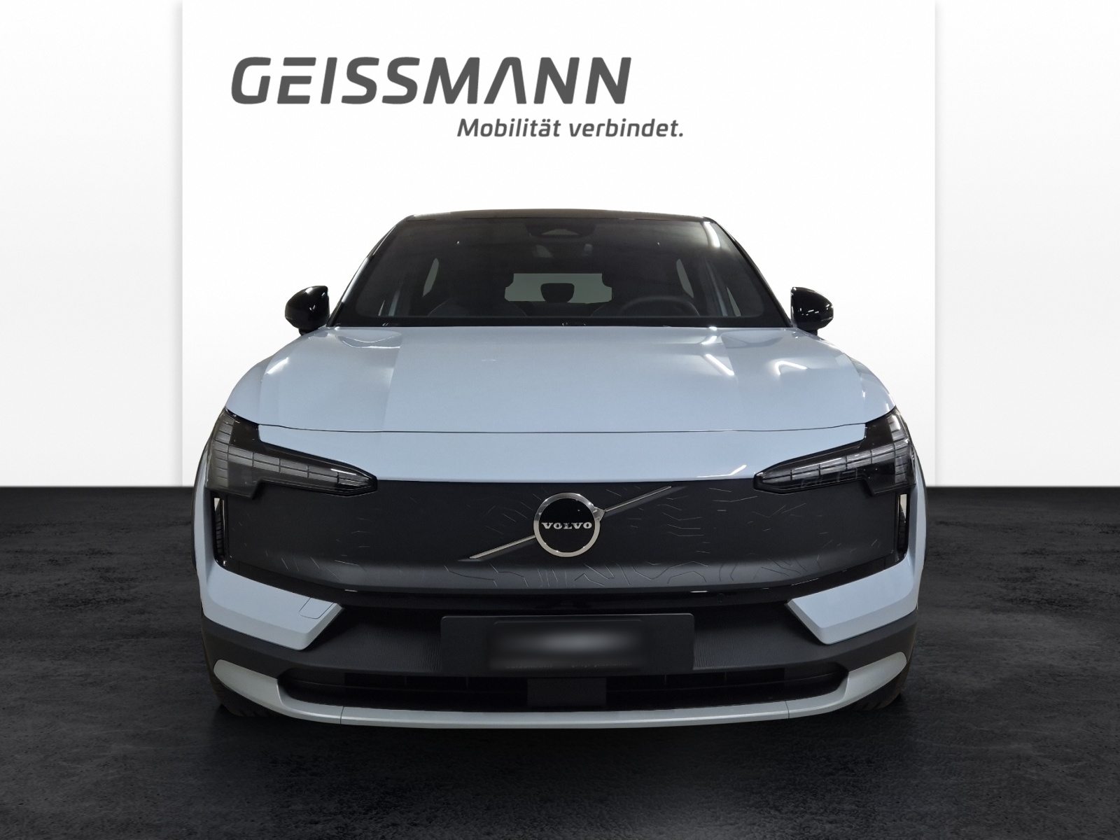 VOLVO EX30 CC P8 Plus AWD-image-5