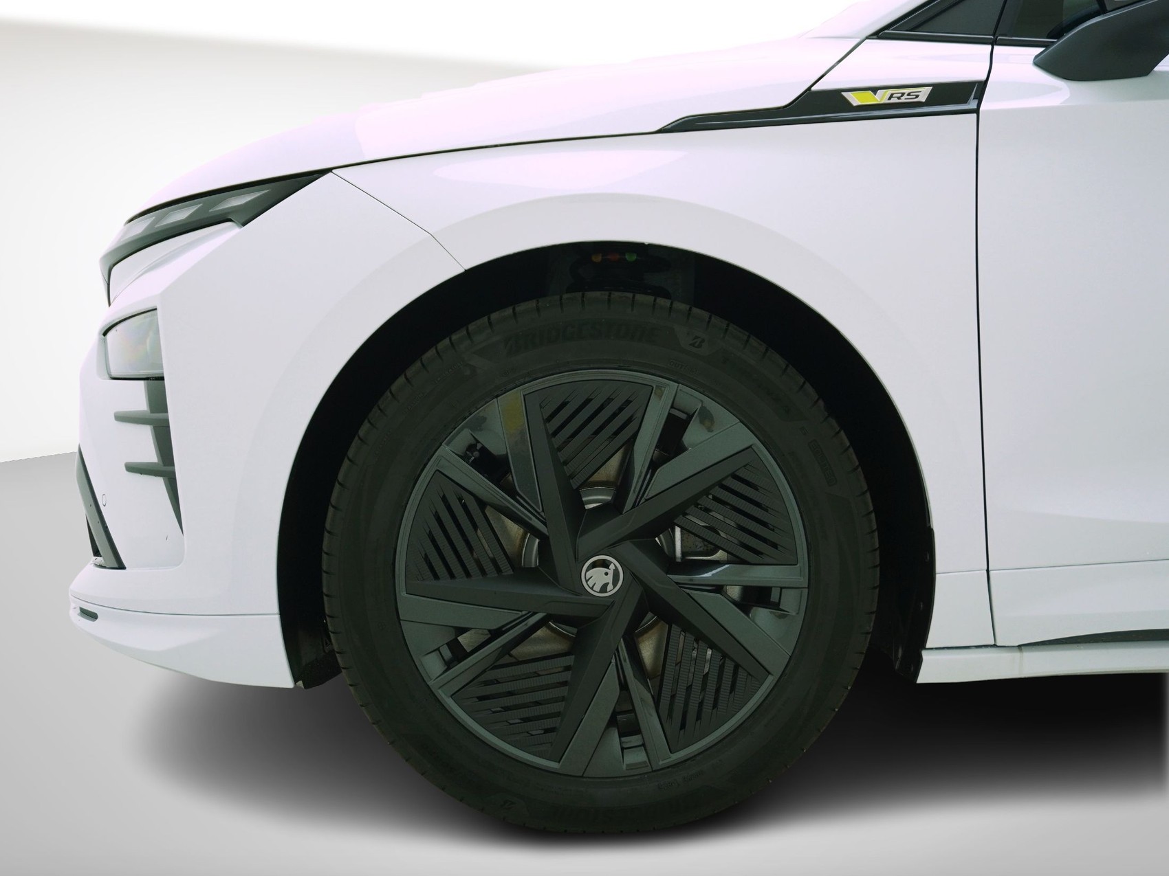 SKODA Enyaq iV RS-Lounge-image-9