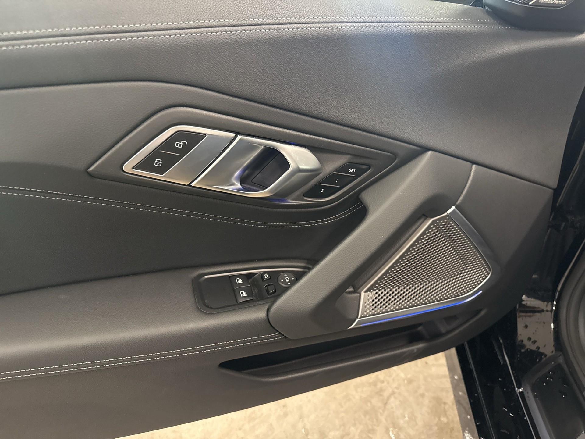 BMW Z4 sDrive 20i M Sport-image-16