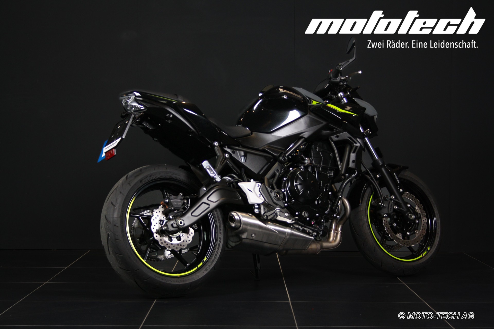 KAWASAKI Z 650 (35kW)-showroom-element-2
