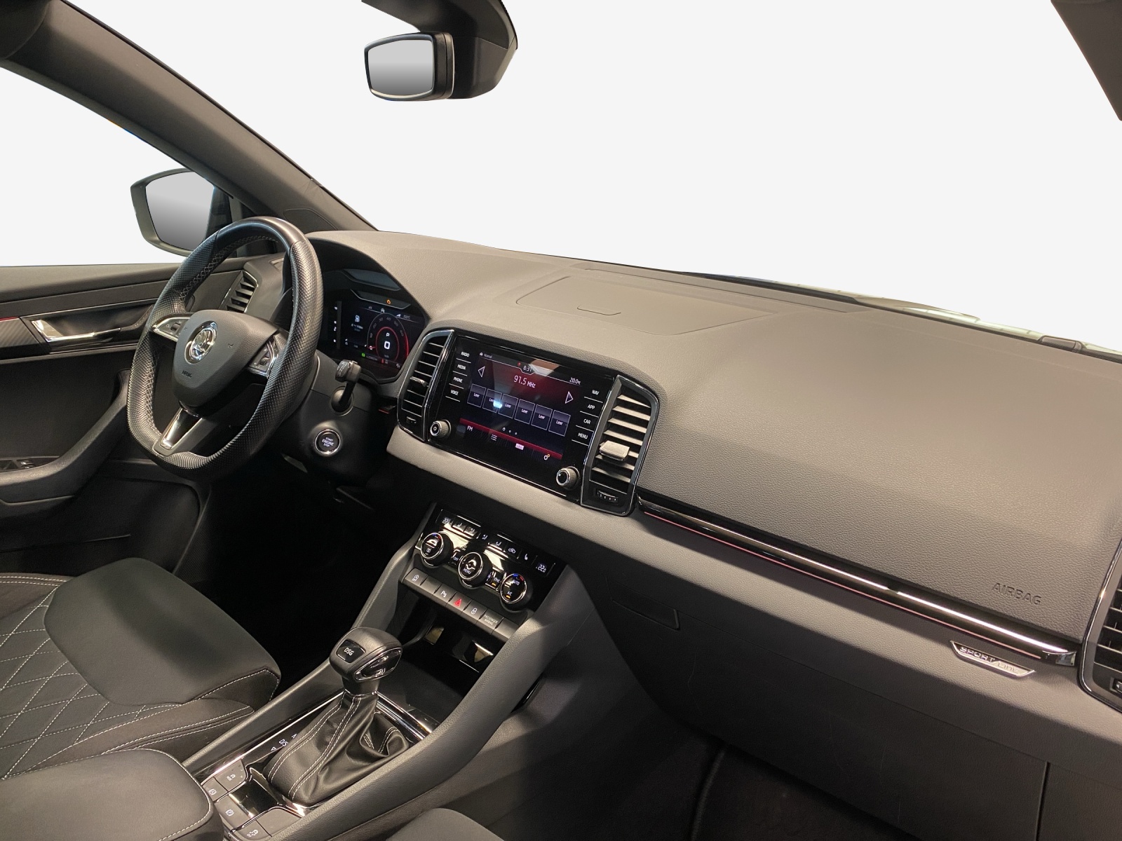 SKODA Karoq 1.5 TSI ACT SportLine DSG-image-13
