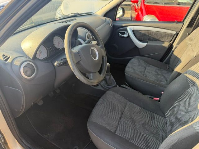 DACIA Logan 1.6 16V E85 Lauréate-image-5
