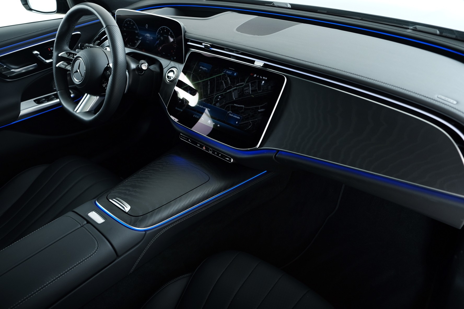 MERCEDES-BENZ E 200 T 9G-Tronic 4Matic-image-5
