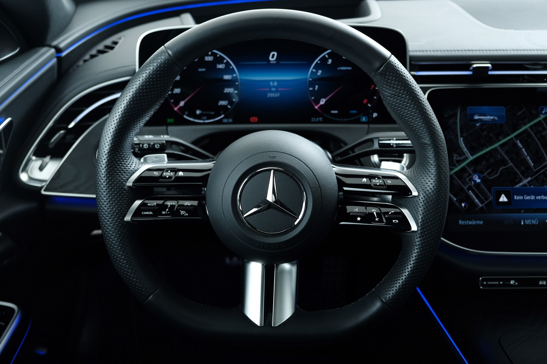 MERCEDES-BENZ E 200 T 9G-Tronic 4Matic-image-7