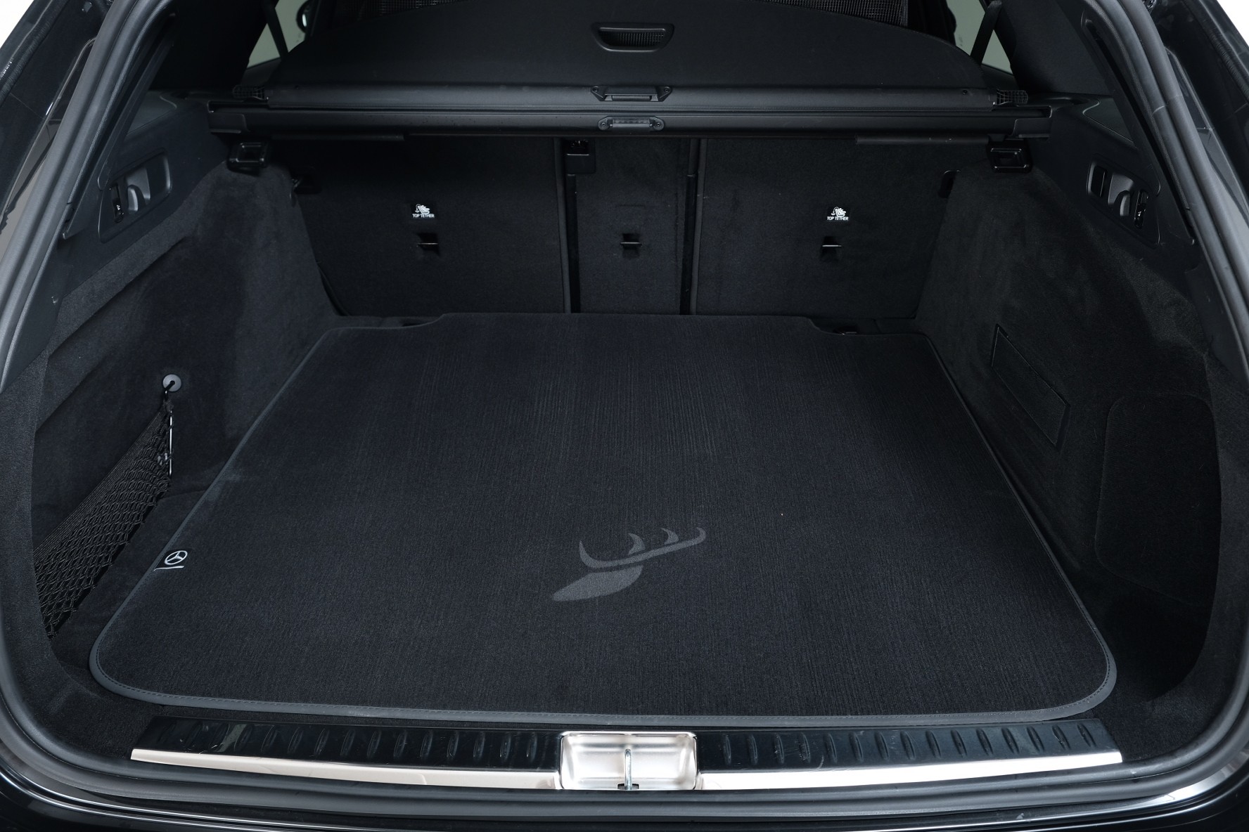 MERCEDES-BENZ E 200 T 9G-Tronic 4Matic-image-12