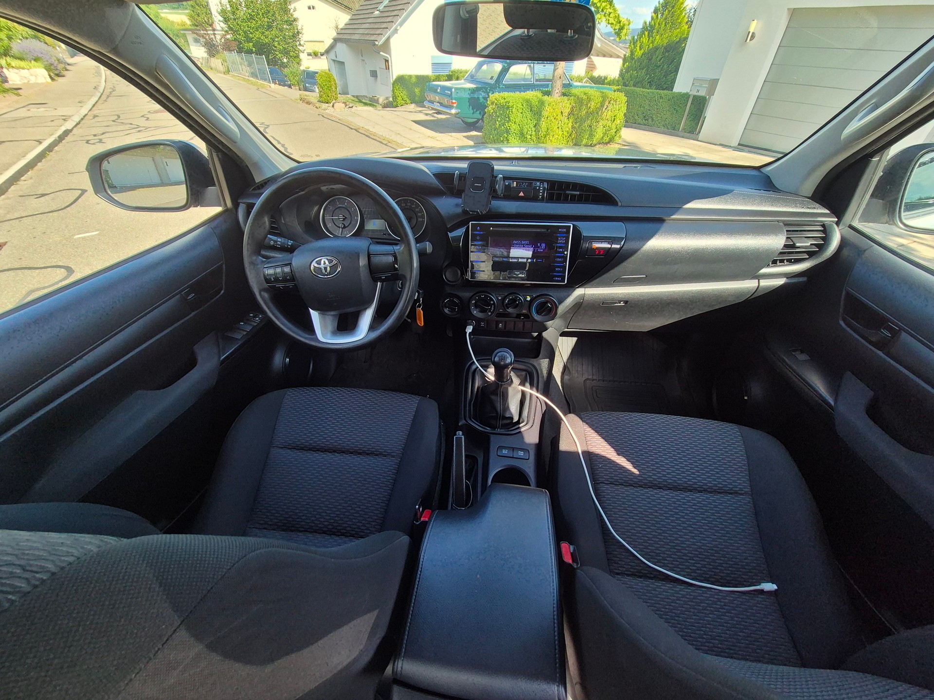 TOYOTA 2.4 D-4D Double Cab 4x4-image-5