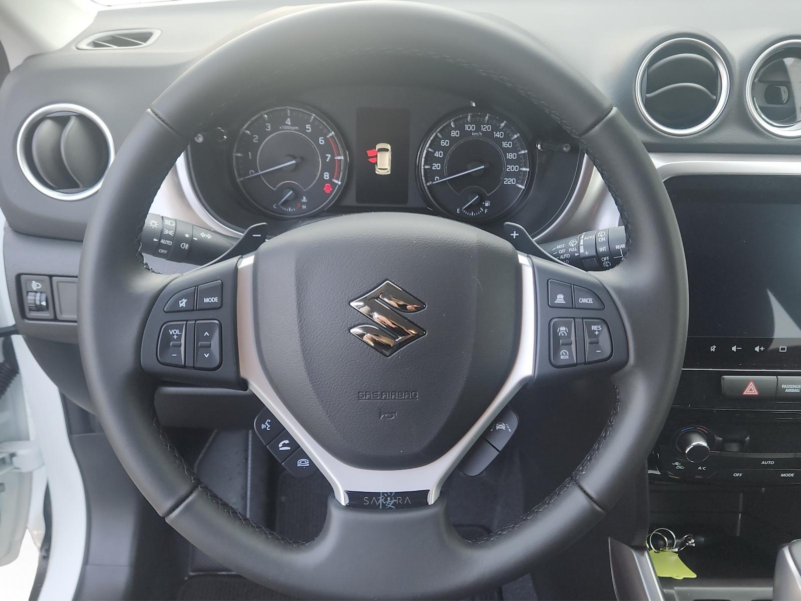 SUZUKI Vitara 1.4 T Sakura Hybrid 4x4-image-9
