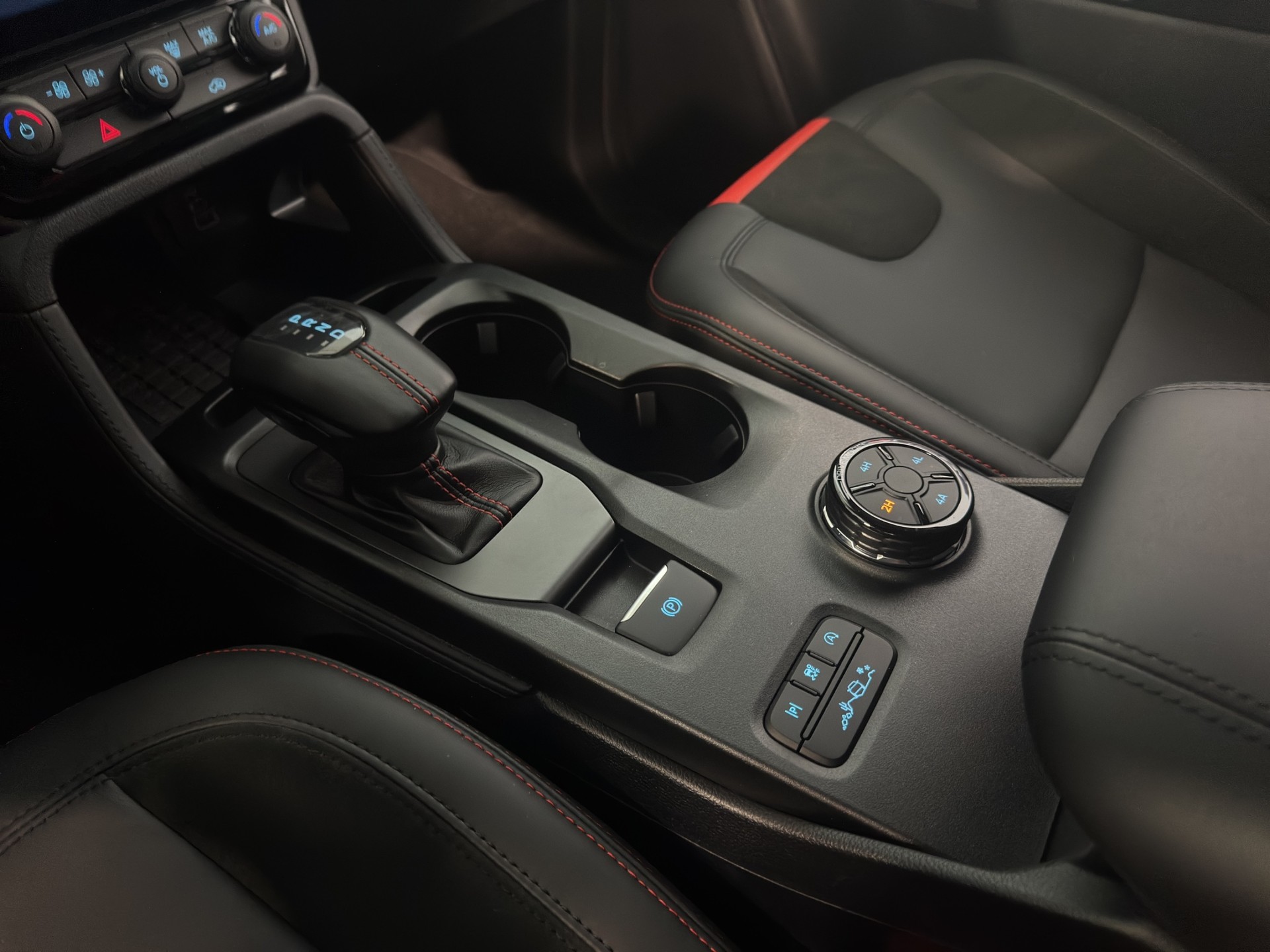FORD RANGER RAPTOR IV DOUBLE CABINE 2.0 ECOBLUE 210 CH S&S BVA10-image-13