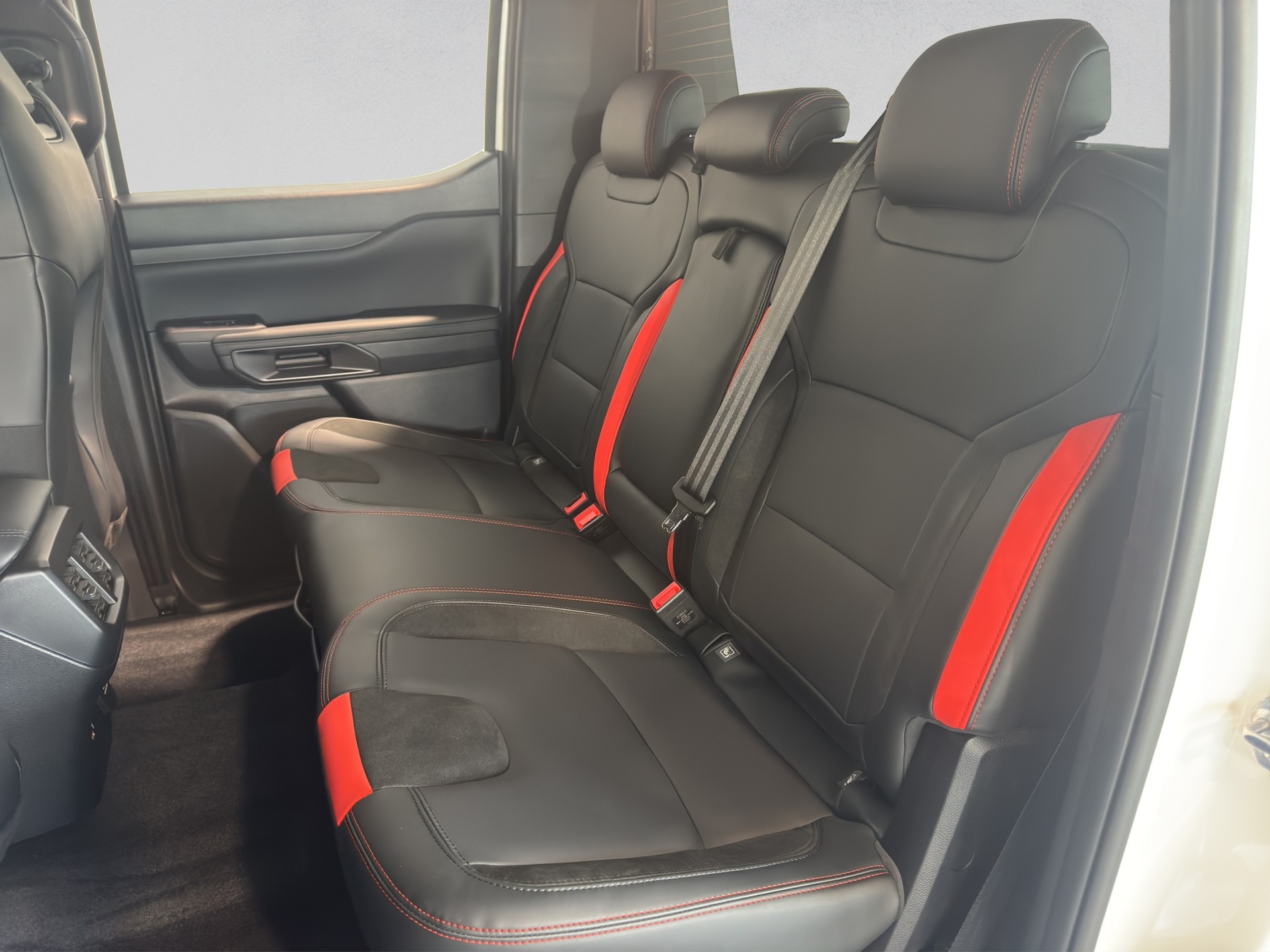 FORD RANGER RAPTOR IV DOUBLE CABINE 2.0 ECOBLUE 210 CH S&S BVA10-image-12