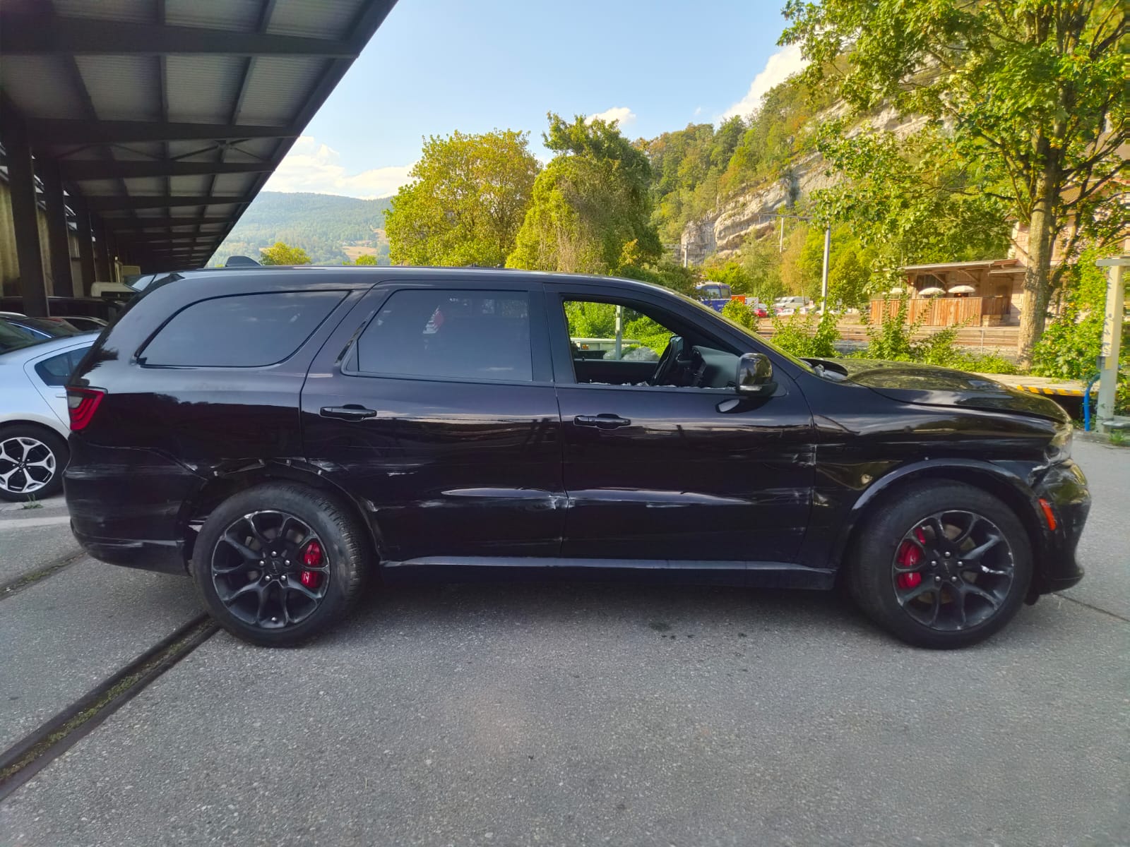 DODGE 6.4 V8 HEMI SRT AWD-image-8