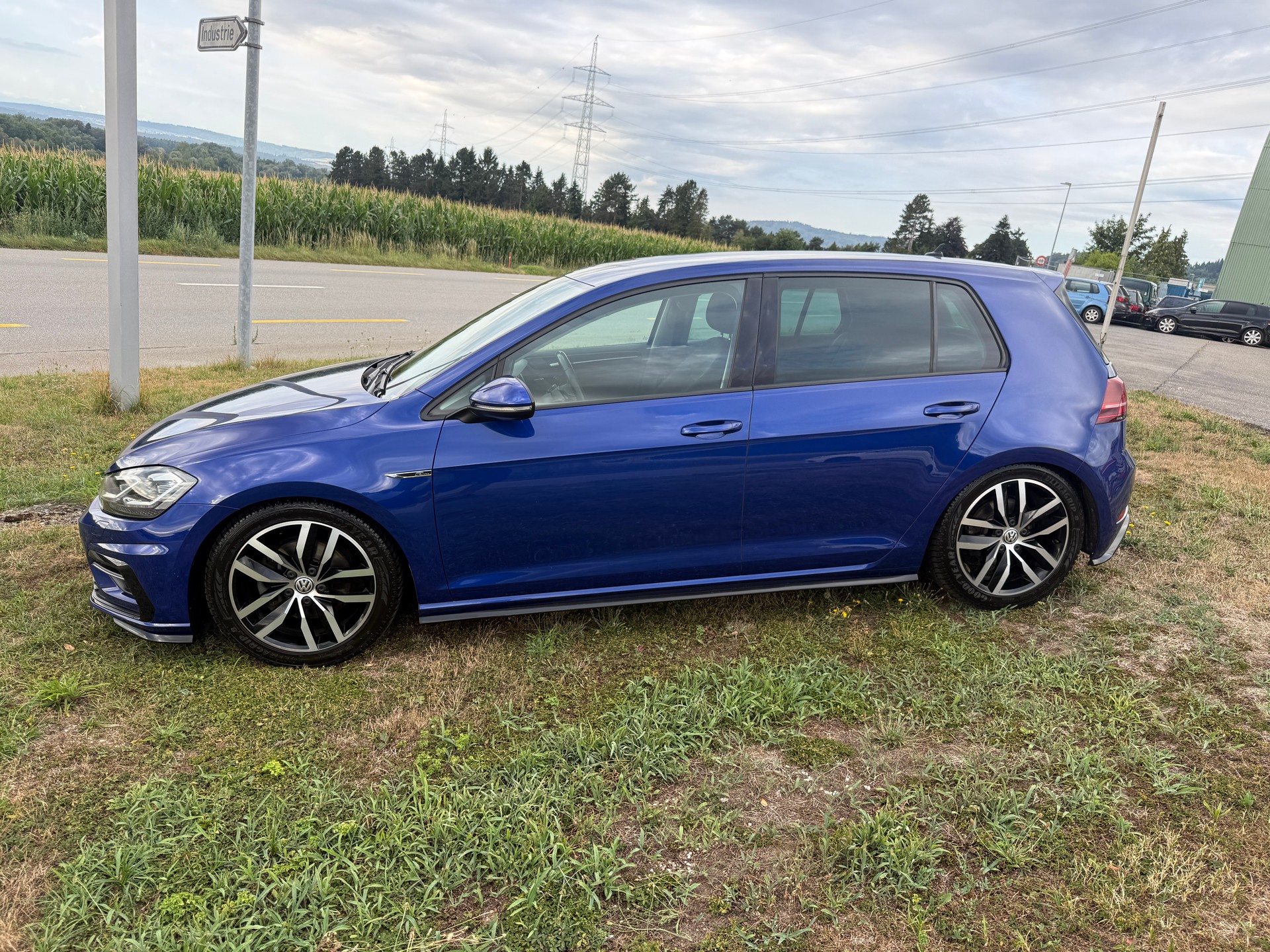 VW Golf Variant 1.4 TSI Allstar R-Line DSG-image-1