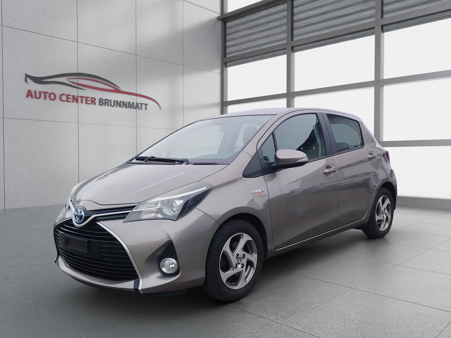 TOYOTA Yaris 1.5 VVT-i Hybrid Luna e-CVT-image-0