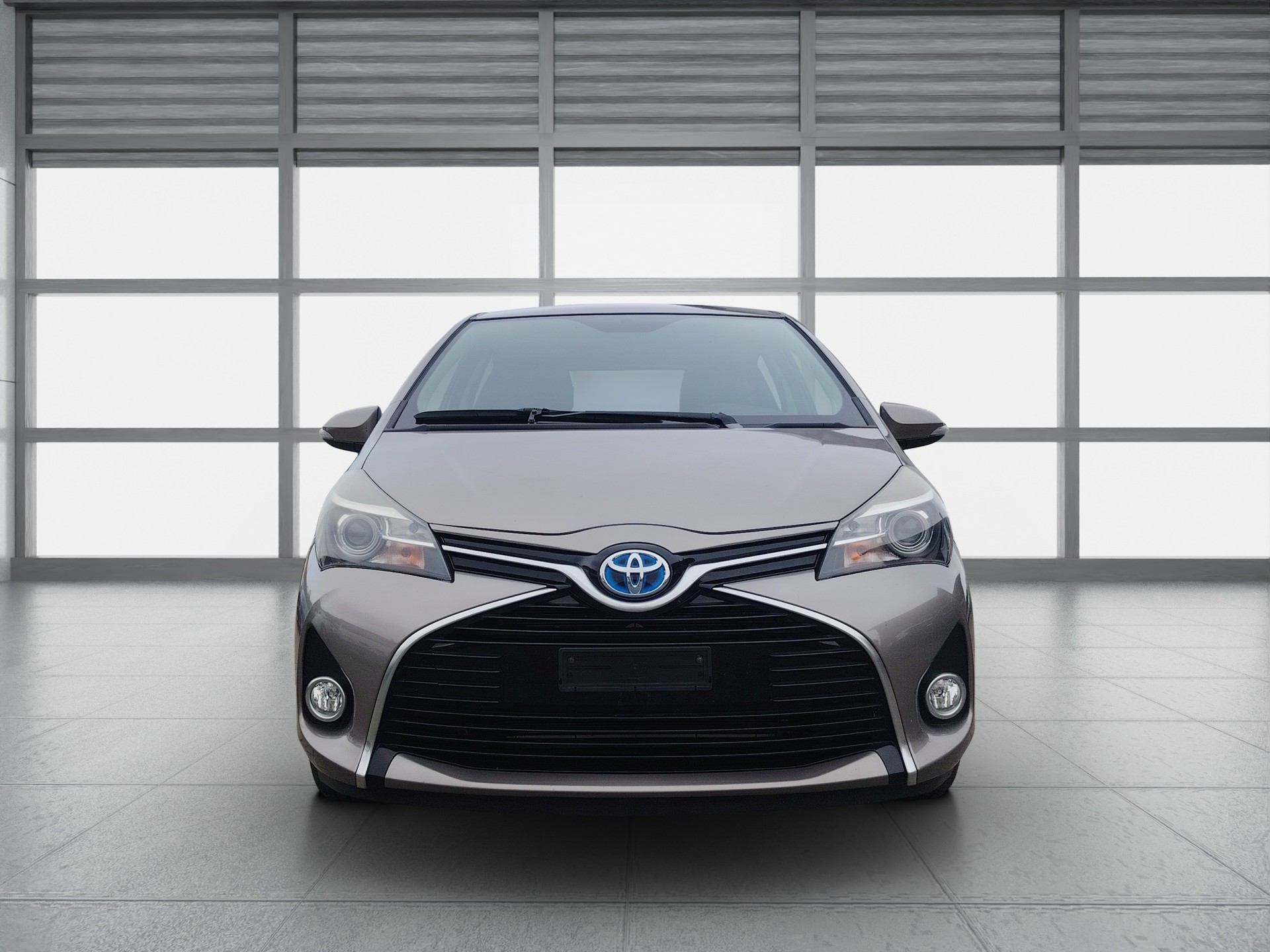 TOYOTA Yaris 1.5 VVT-i Hybrid Luna e-CVT-image-1