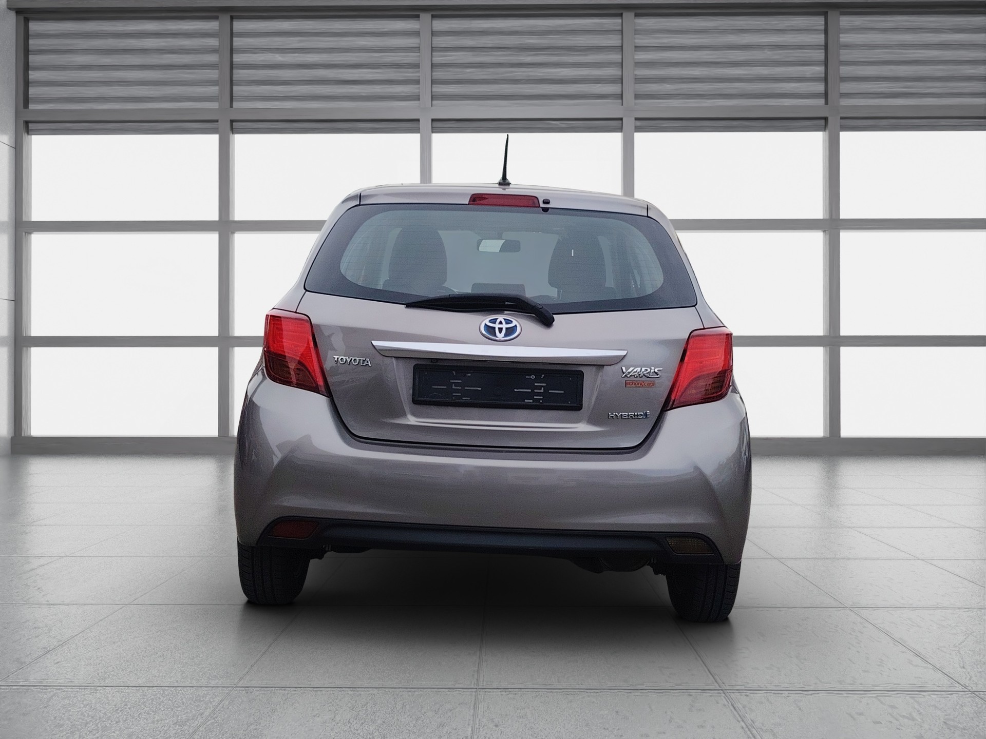 TOYOTA Yaris 1.5 VVT-i Hybrid Luna e-CVT-image-5