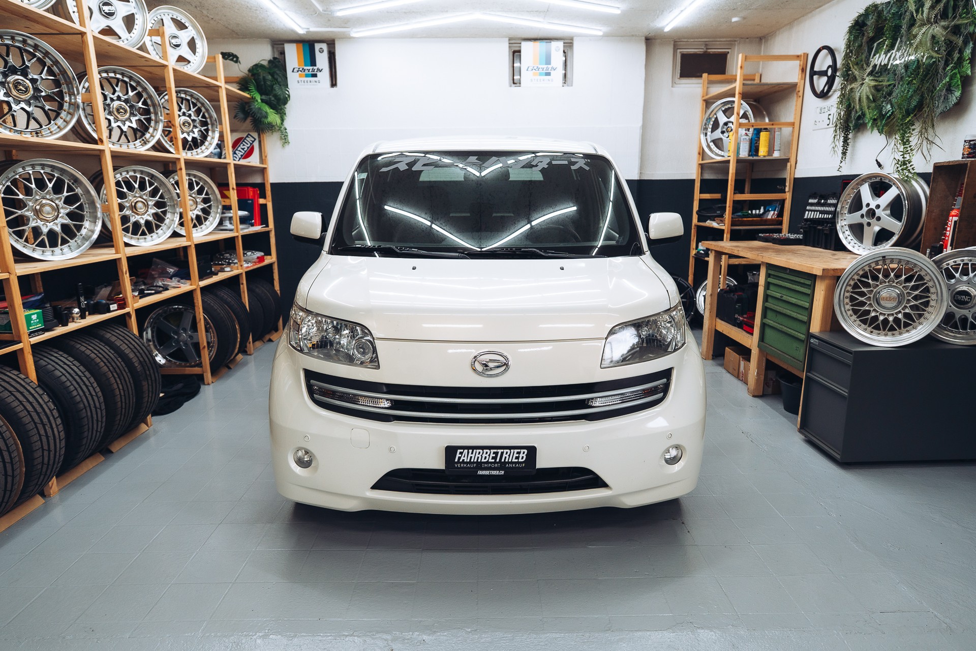 DAIHATSU Materia 1.5 4WD-image-2